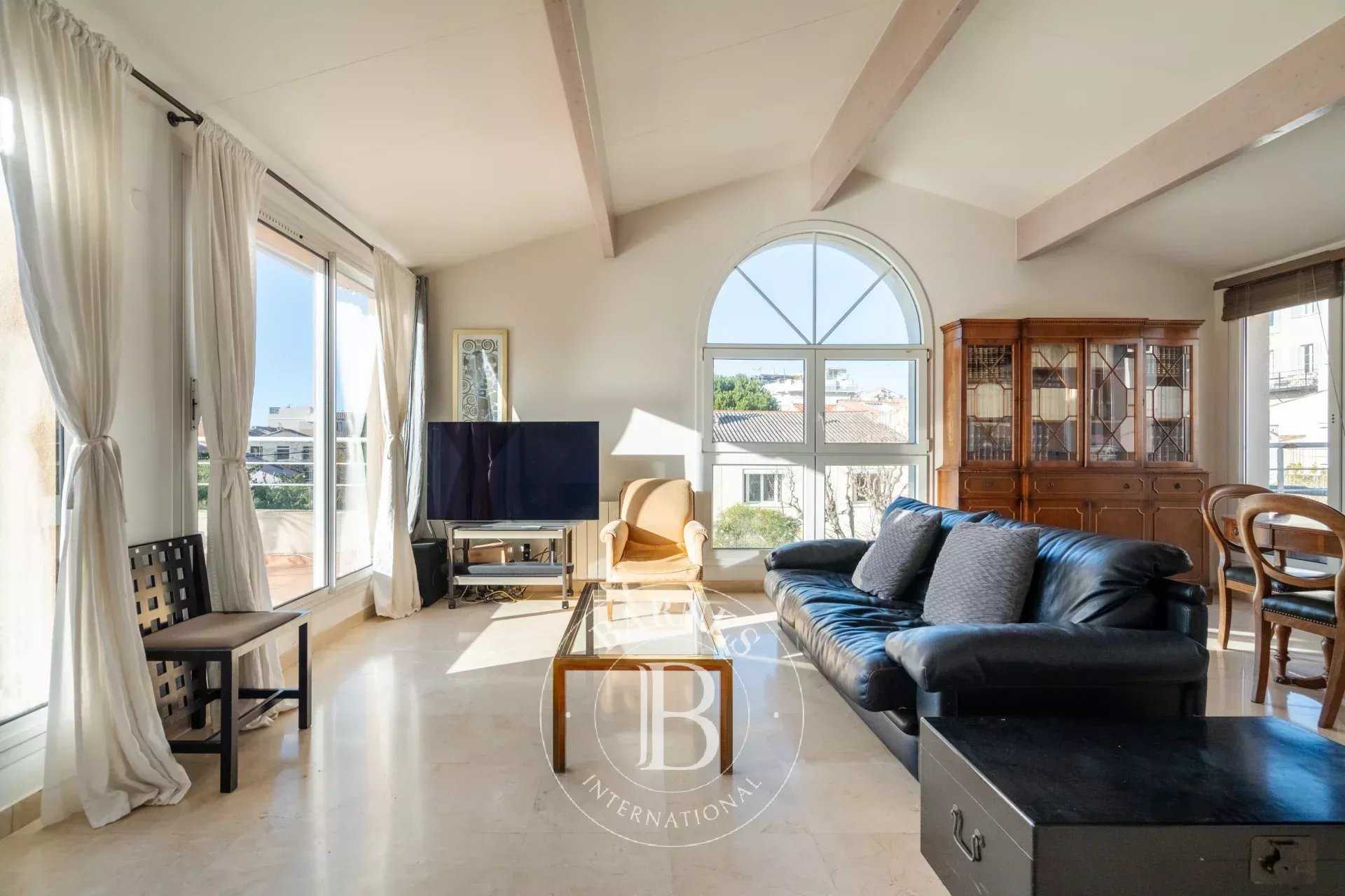 Marseille  - Apartment 3 Bedrooms