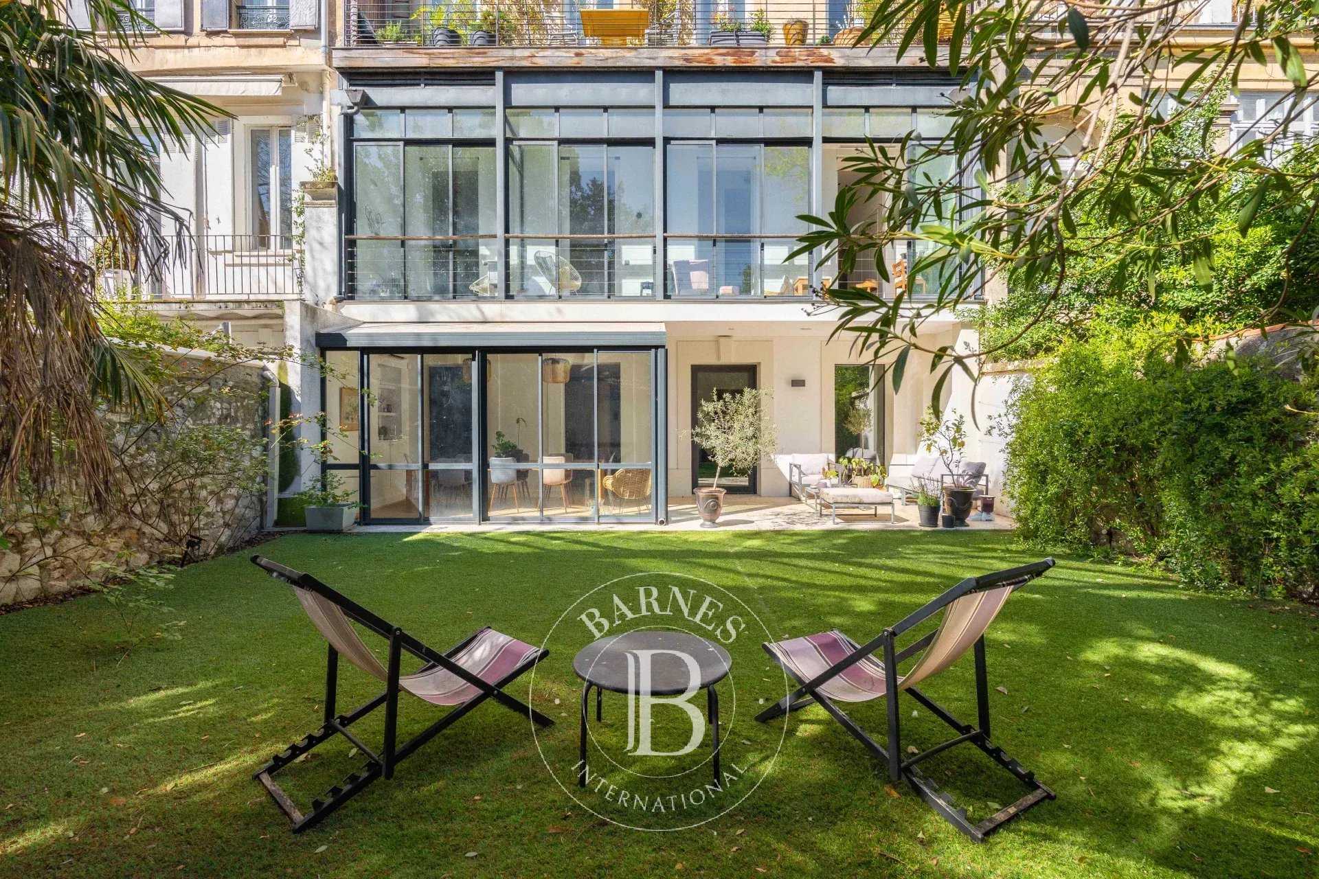 Marseille  - Apartment 5 Bedrooms