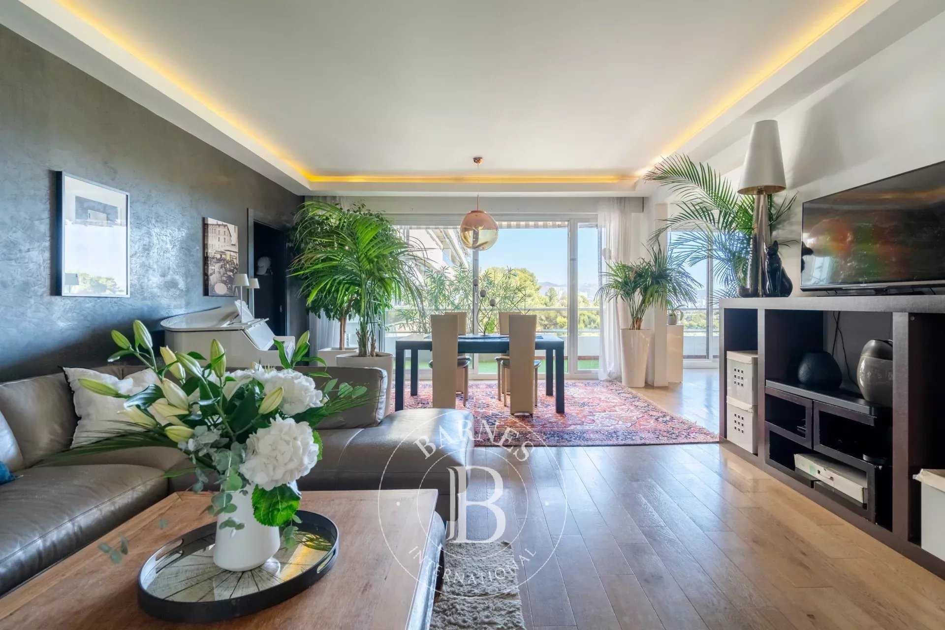 Marseille  - Apartment 3 Bedrooms