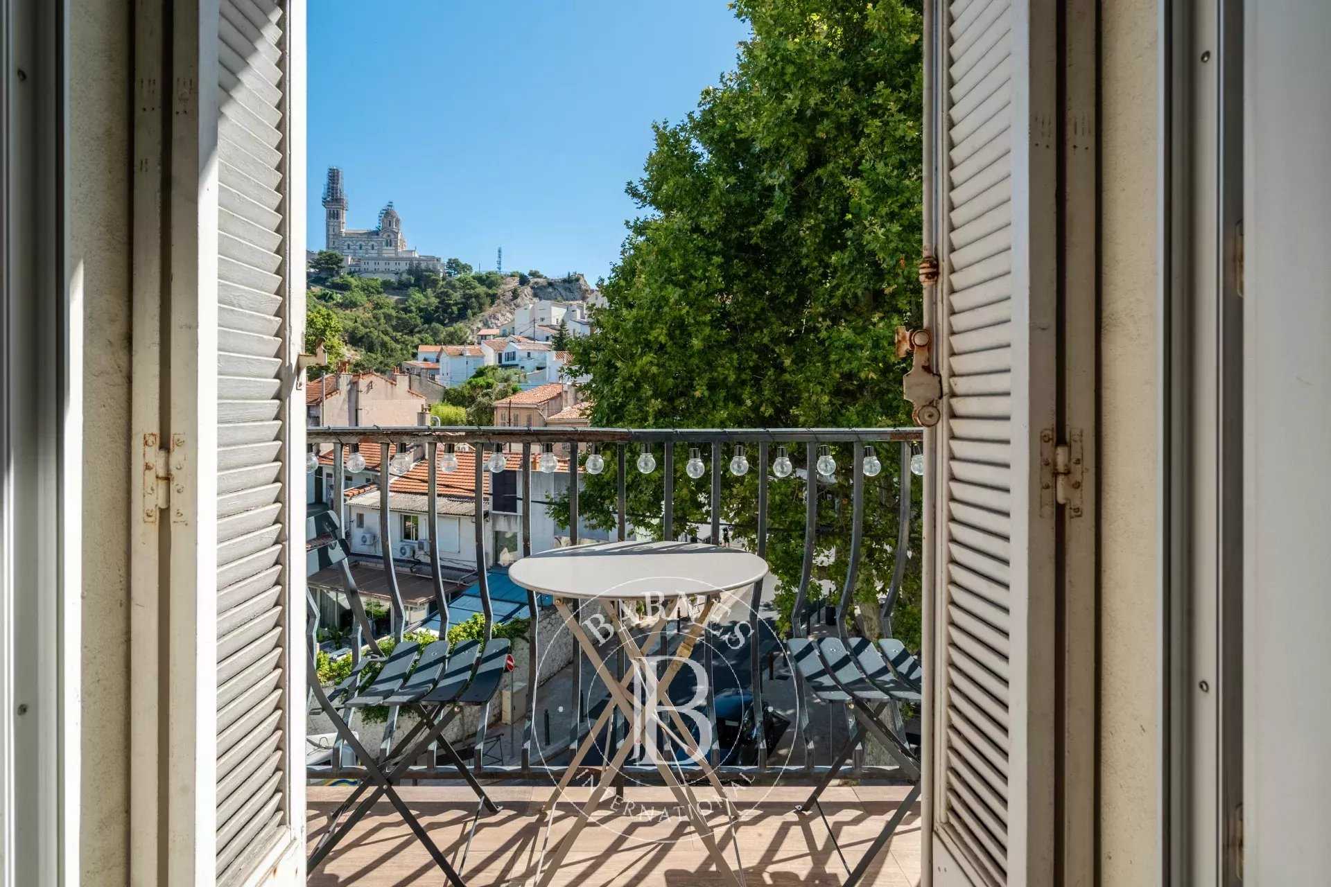 Marseille  - Appartement 3 Pièces 2 Chambres