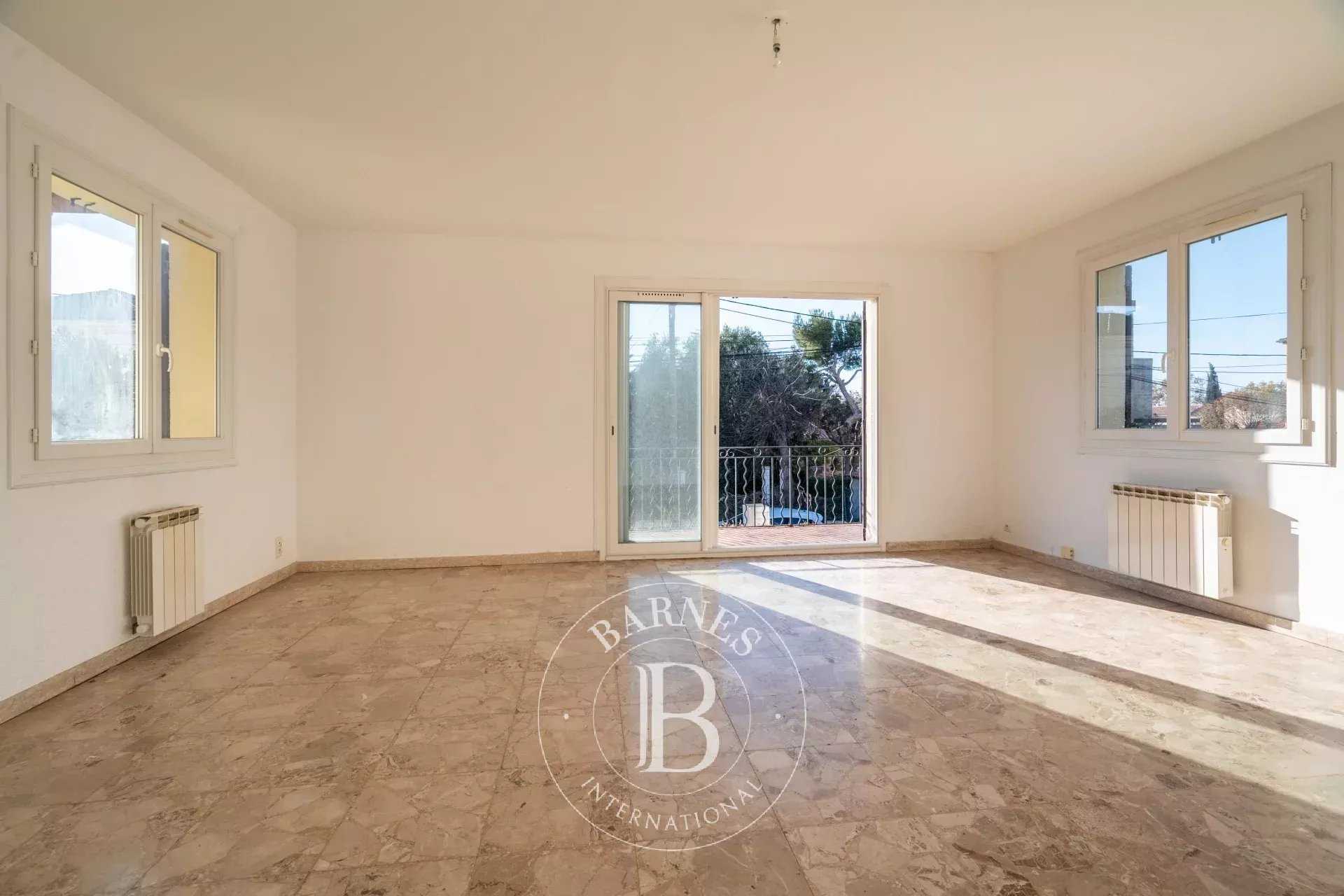 Marseille  - House 4 Bedrooms