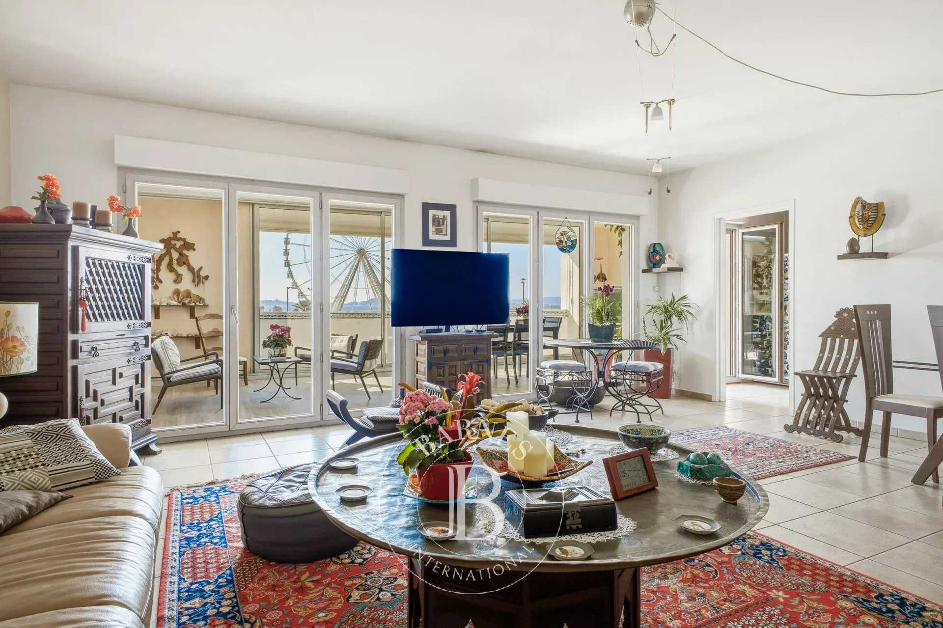 Marseille  - Apartment 3 Bedrooms