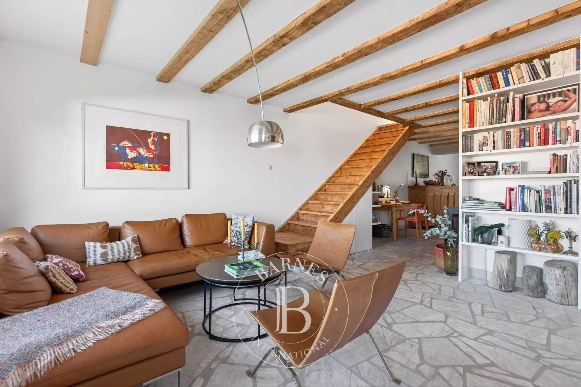 Marseille  - Maison 3 Pi&egrave;ces 2 Chambres