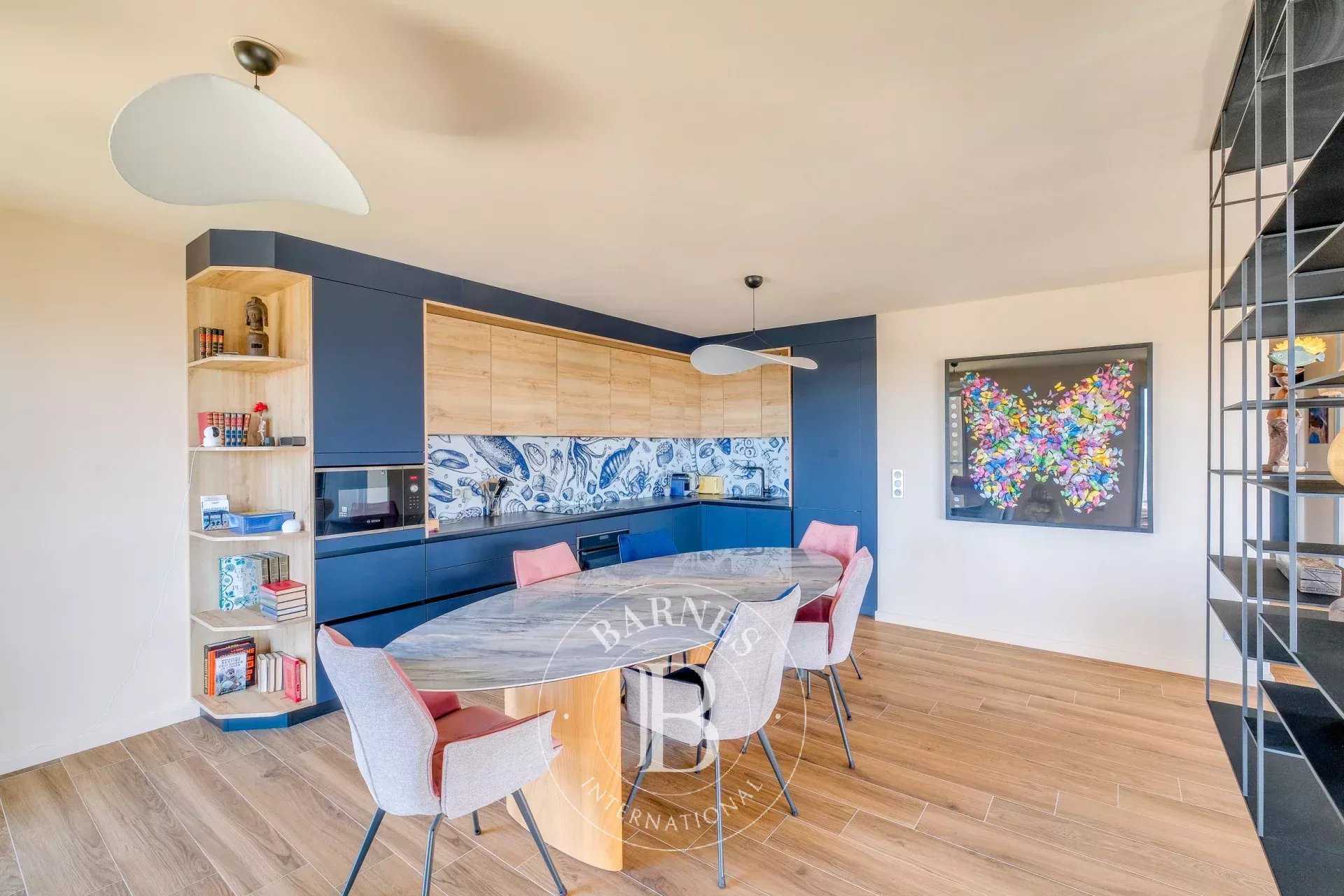 Marseille  - Apartment 3 Bedrooms