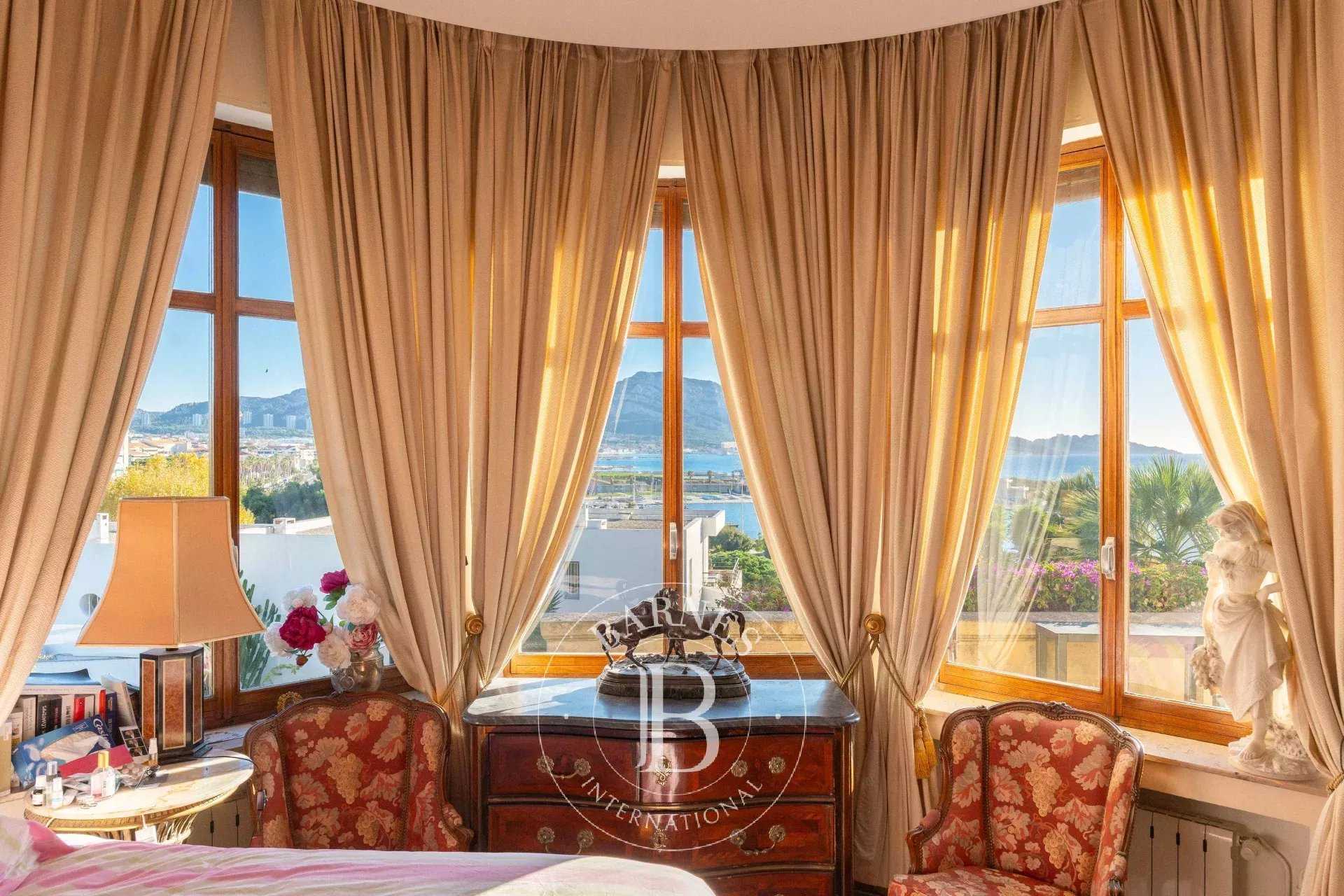 Marseille  - House 3 Bedrooms