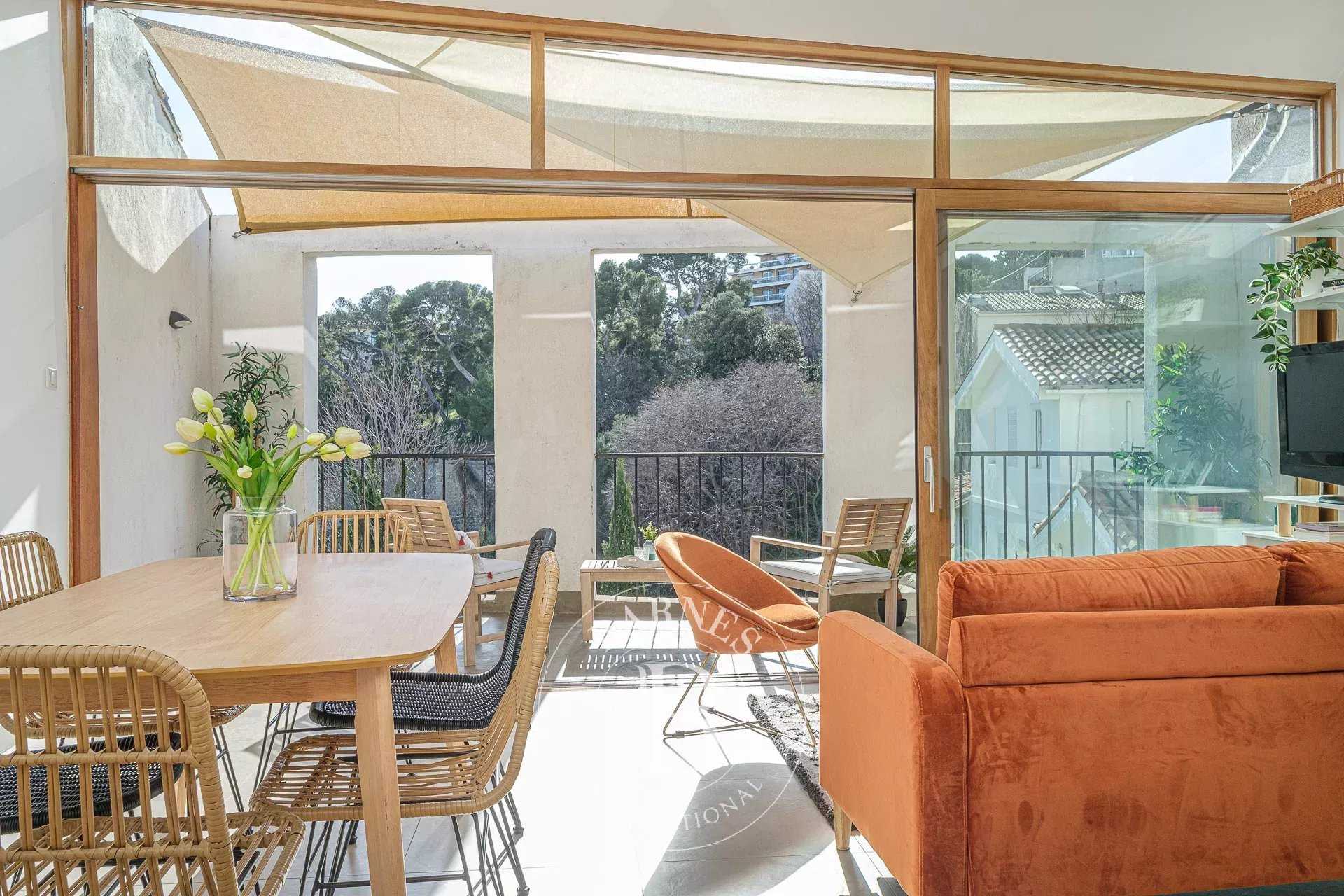 Marseille  - Townhouse 3 Bedrooms