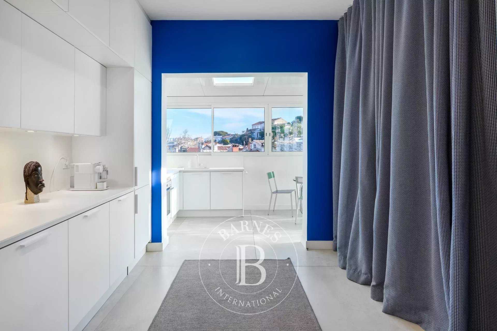 Marseille  - Appartement 4 Pi&egrave;ces 3 Chambres