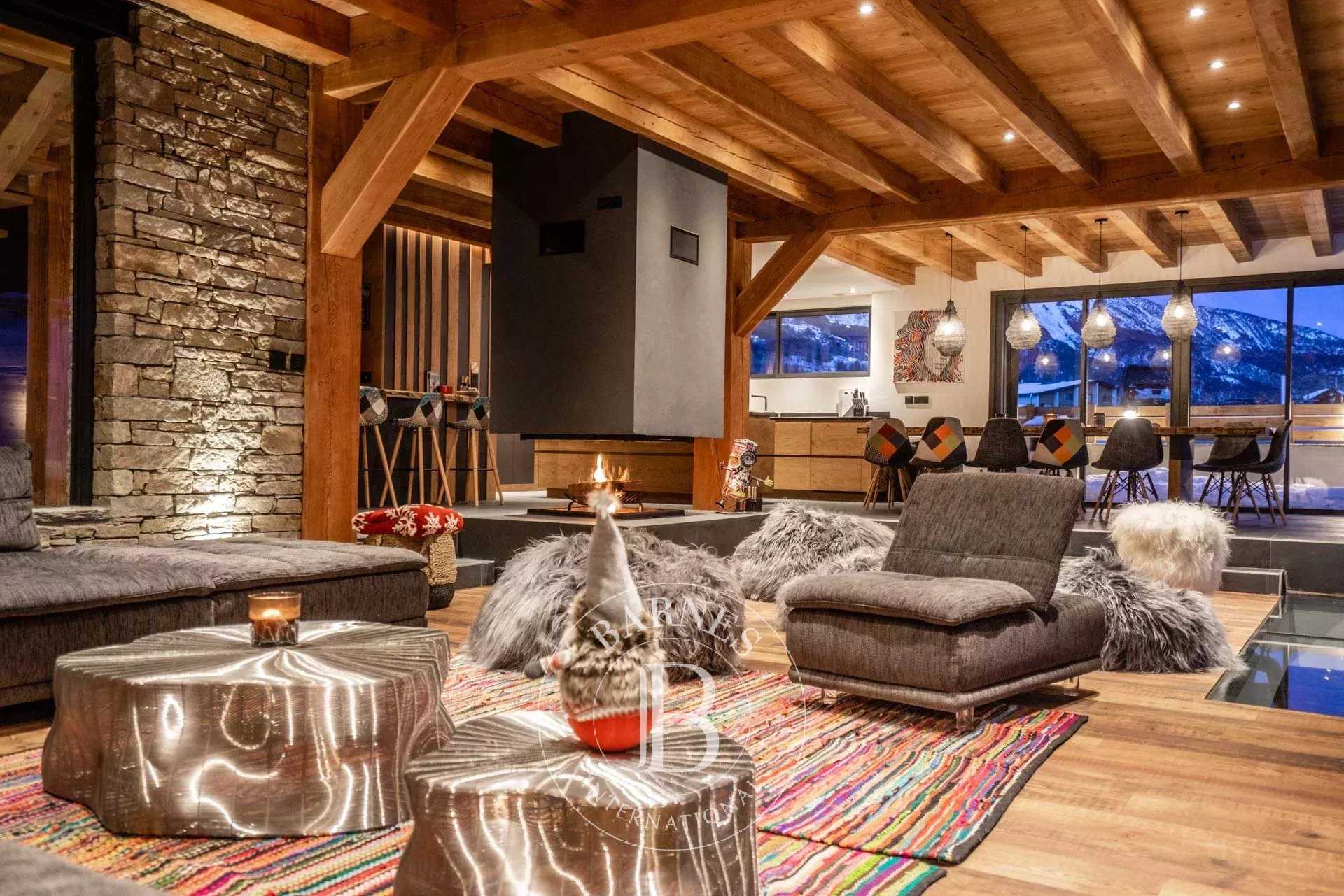 La Salle-les-Alpes  - Chalet 12 Pièces 8 Chambres
