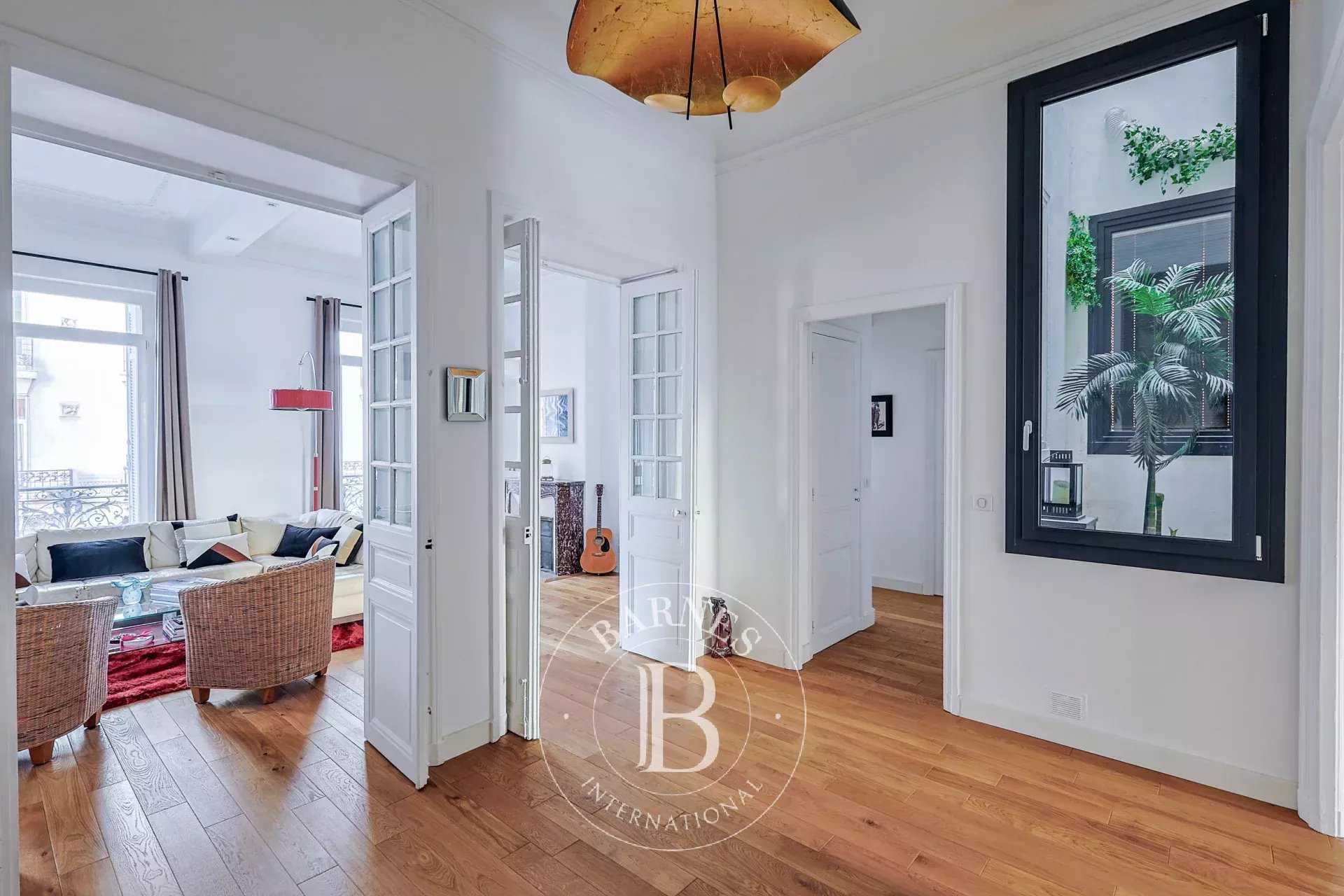 Marseille  - Apartment 3 Bedrooms