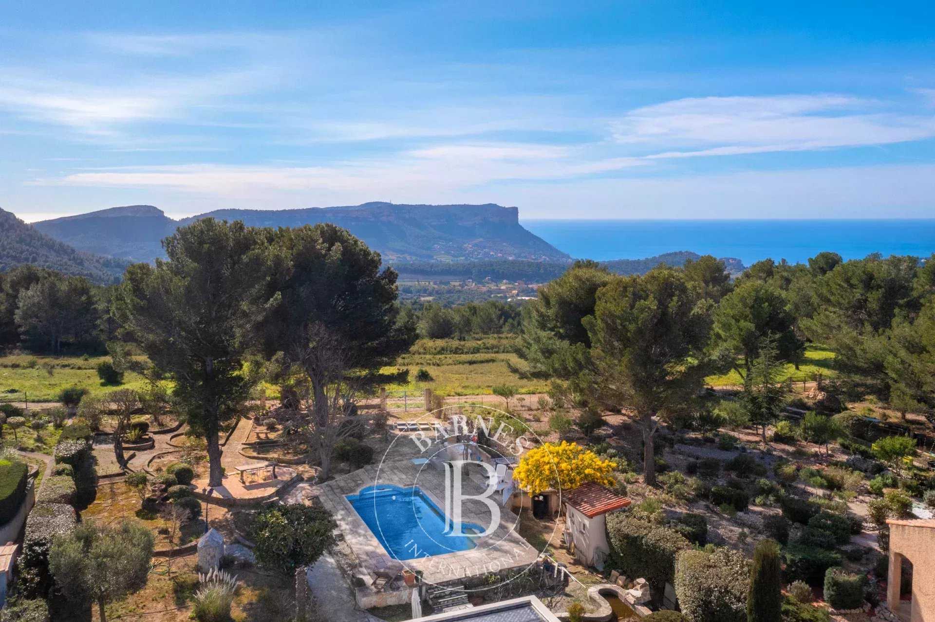Villa Carnoux-en-Provence