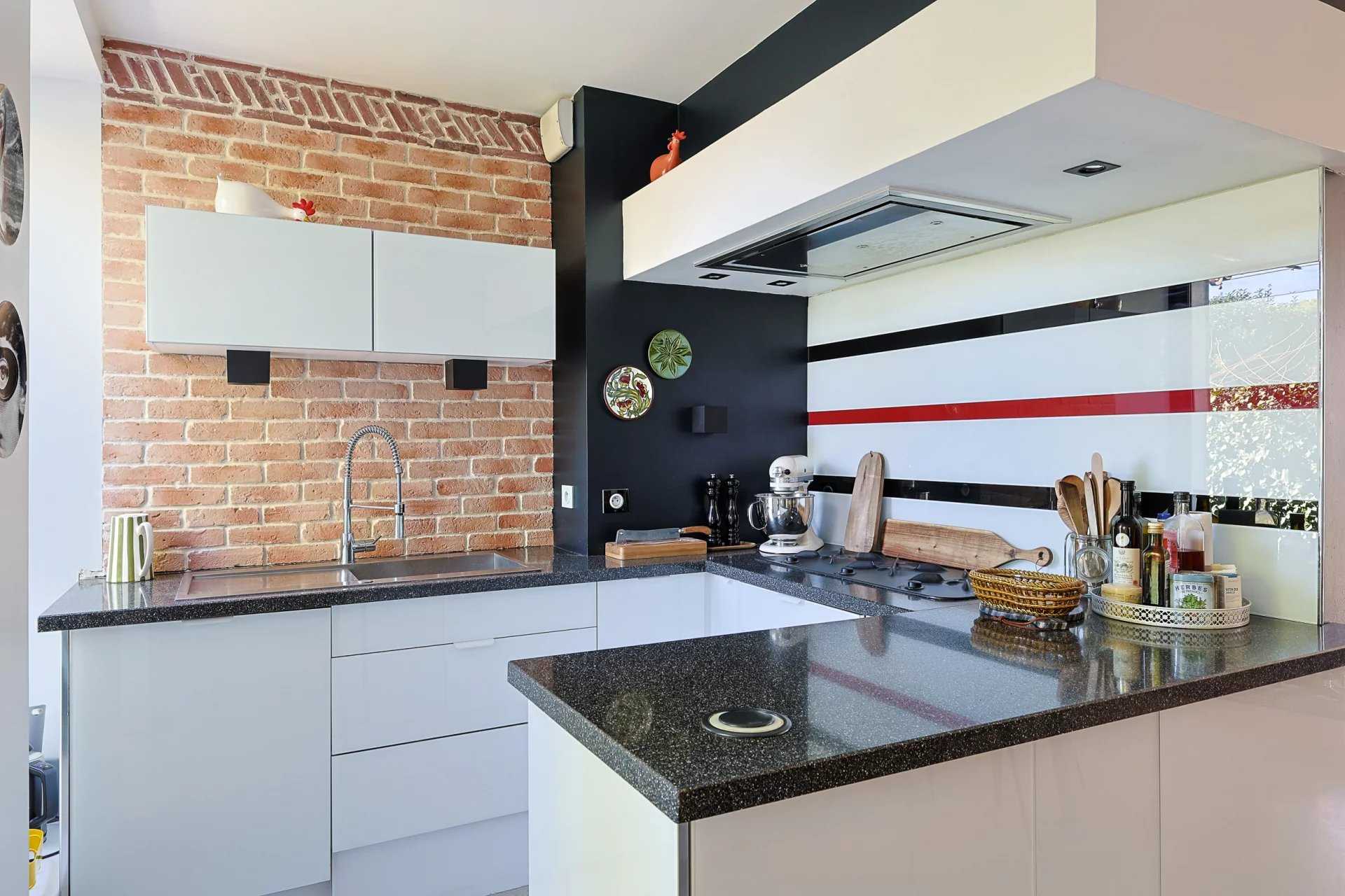 Marseille  - House 4 Bedrooms