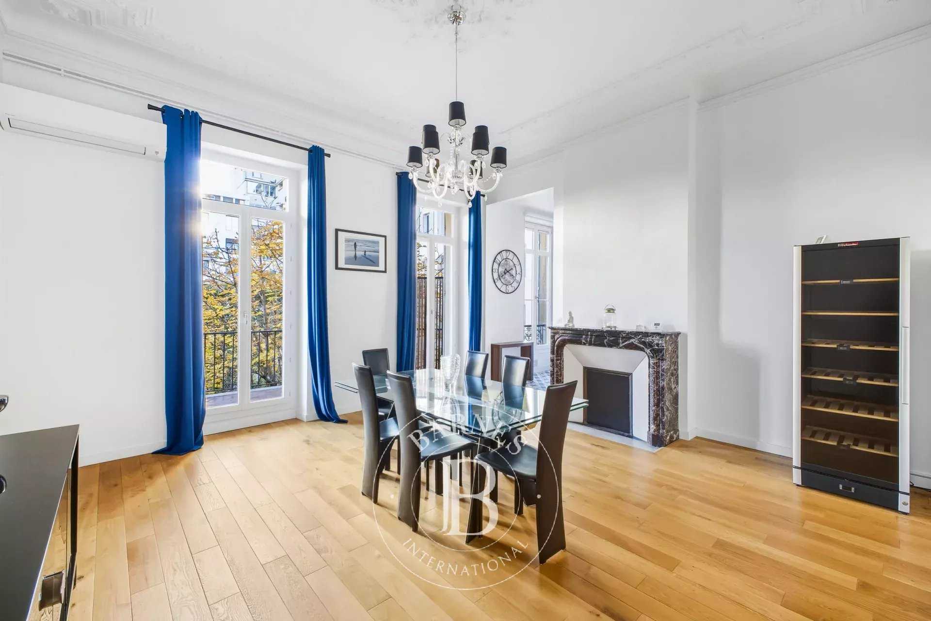 Marseille  - Apartment 3 Bedrooms