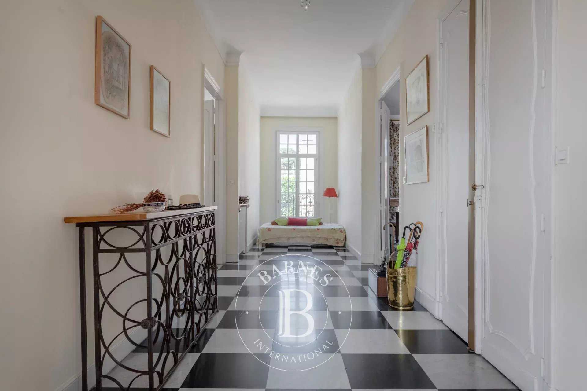 Marseille  - Apartment 4 Bedrooms