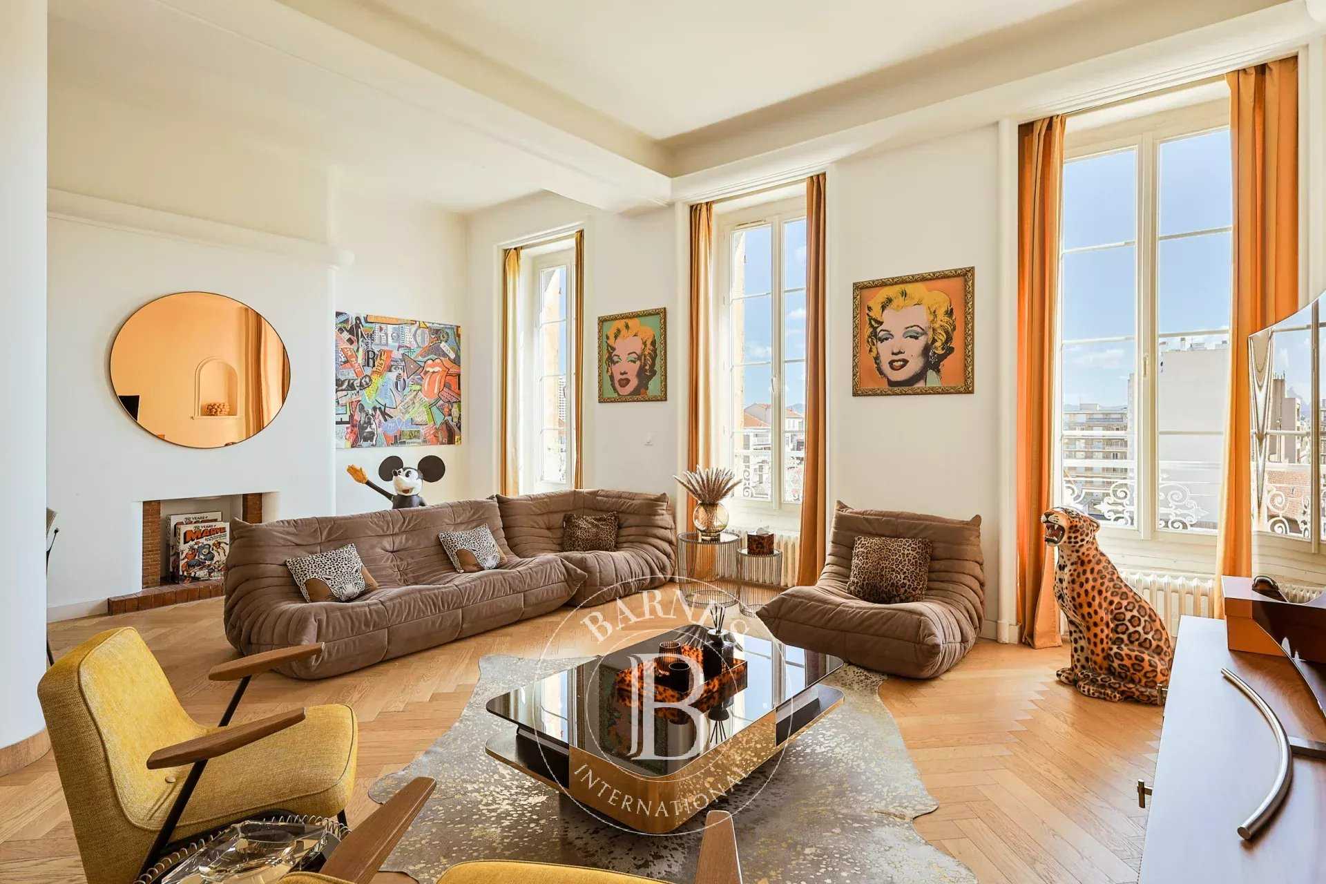 Marseille  - Apartment 3 Bedrooms
