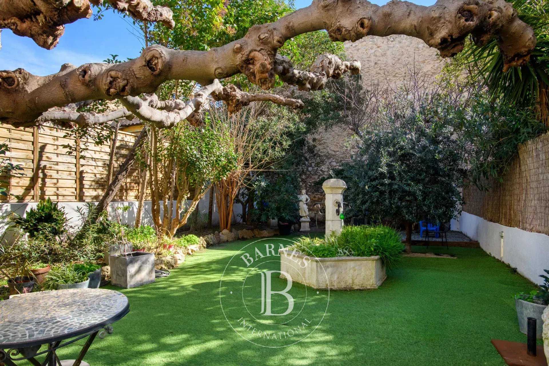 Marseille  - House 4 Bedrooms