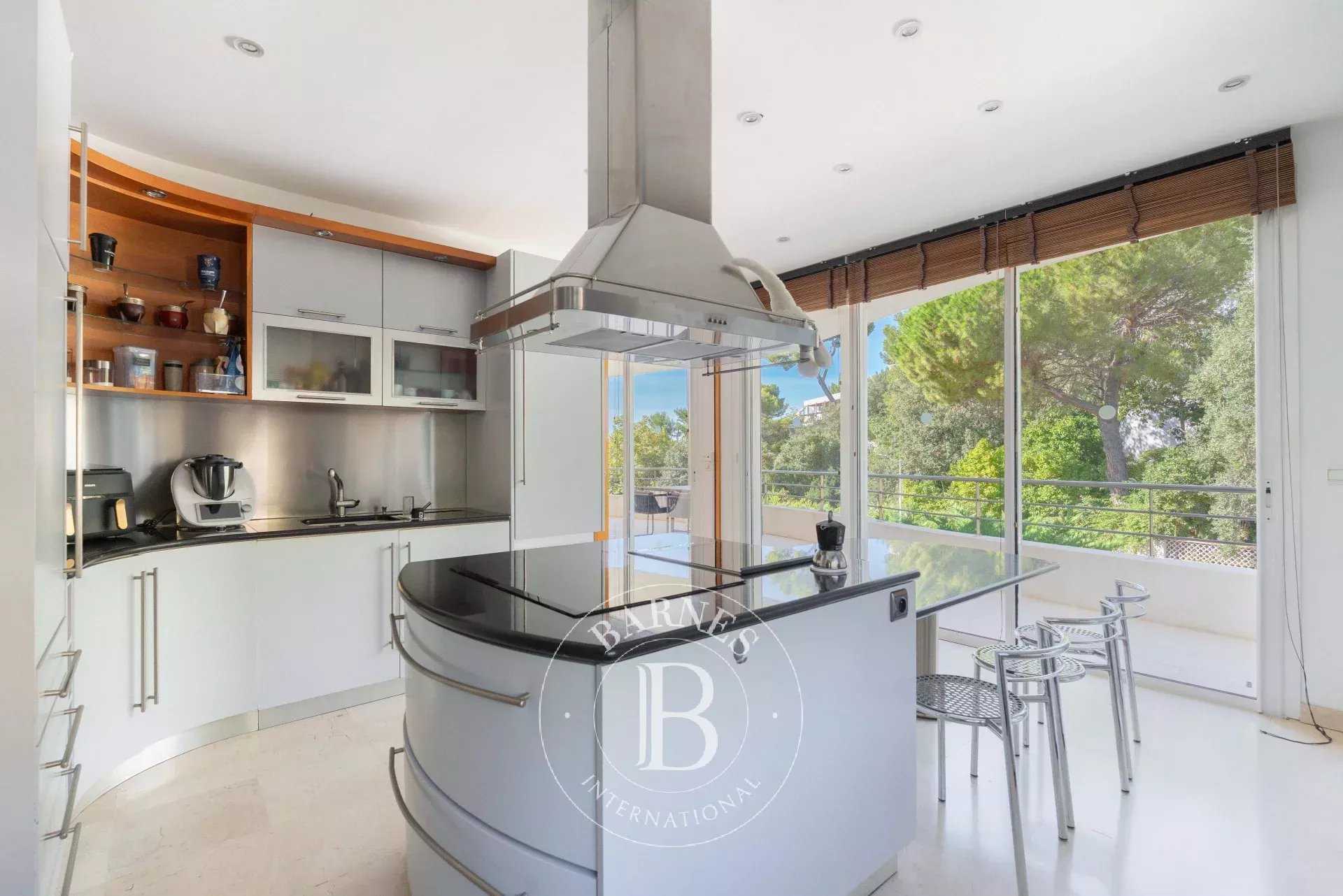 Marseille  - House 5 Bedrooms
