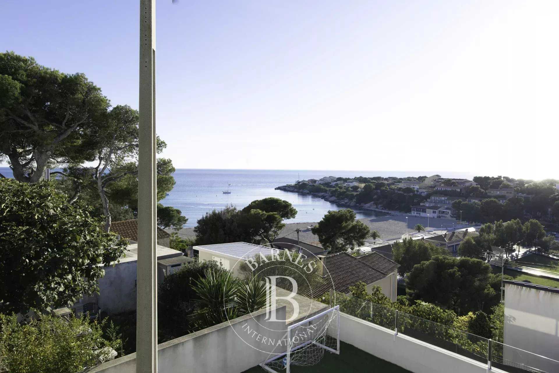 Martigues  - Villa 5 Pi&egrave;ces 4 Chambres