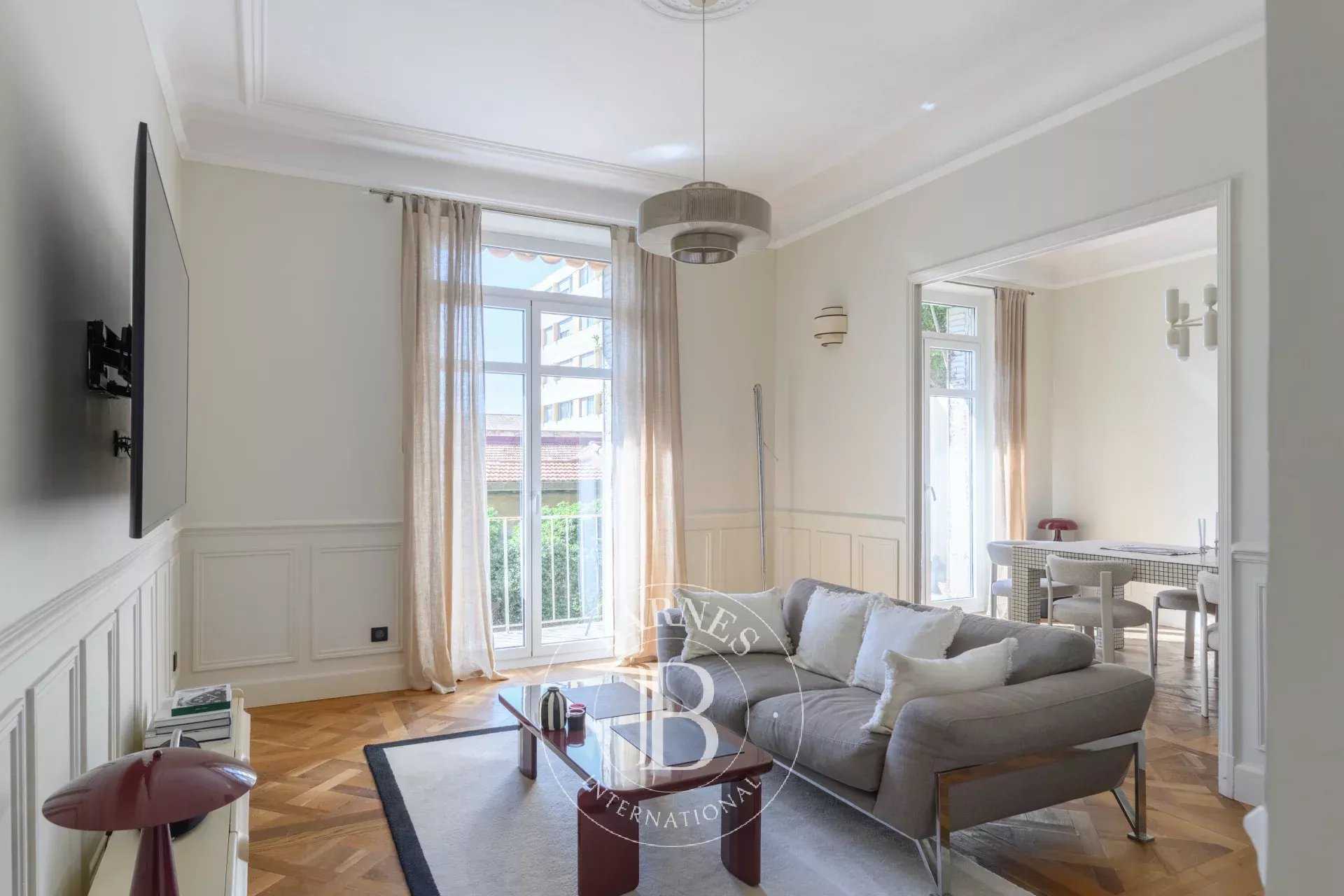 Marseille  - Appartement 3 Pi&egrave;ces 2 Chambres