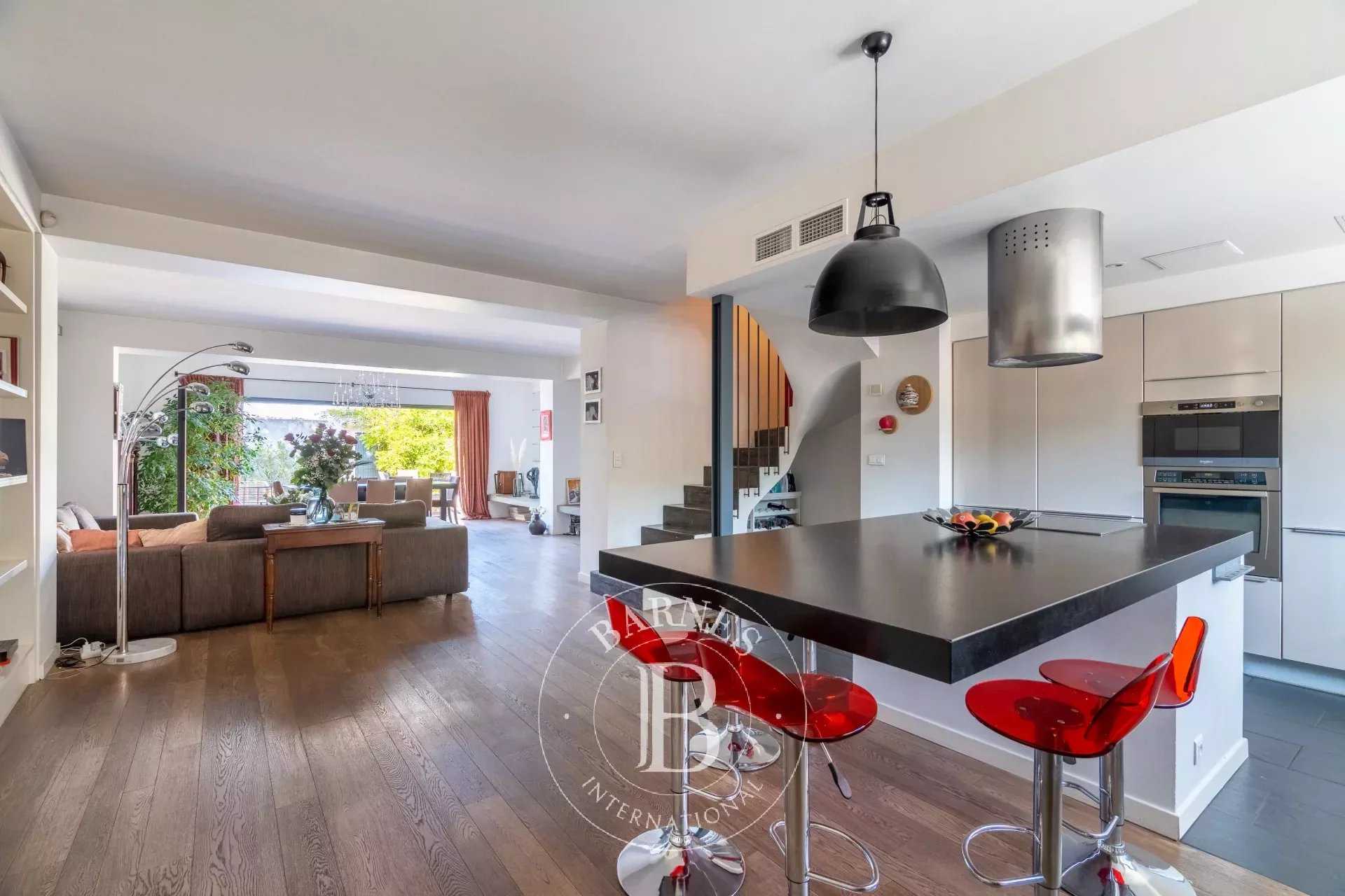 Marseille  - House 4 Bedrooms