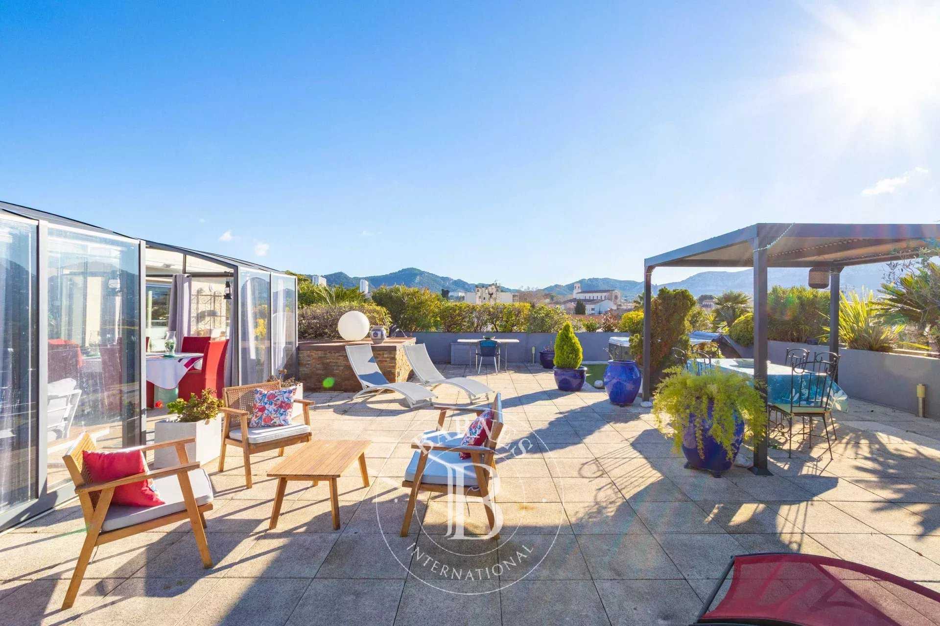 Marseille  - Apartment 3 Bedrooms