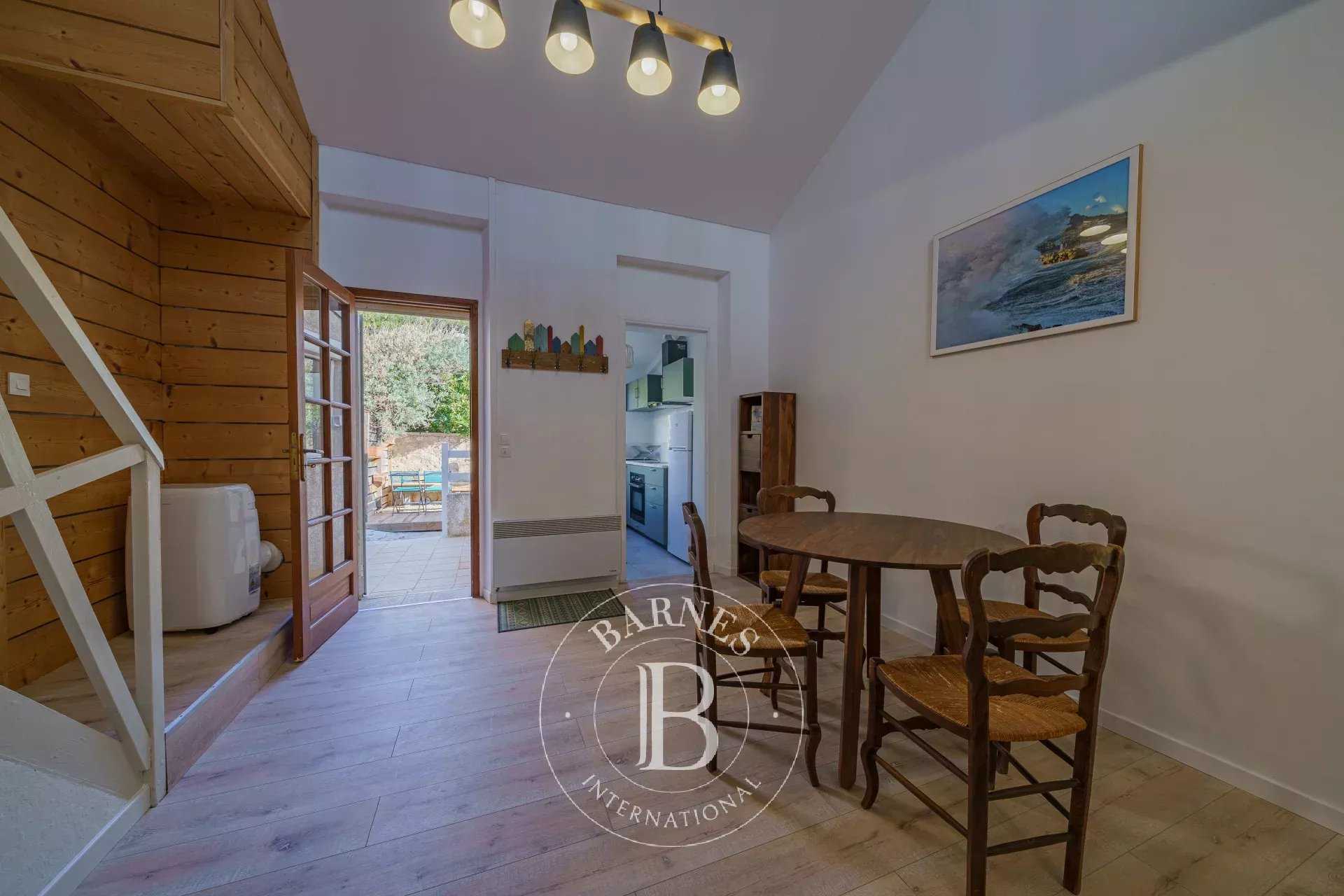 Marseille  - Maison de ville 1 Pi&egrave;ce, 1 Chambre