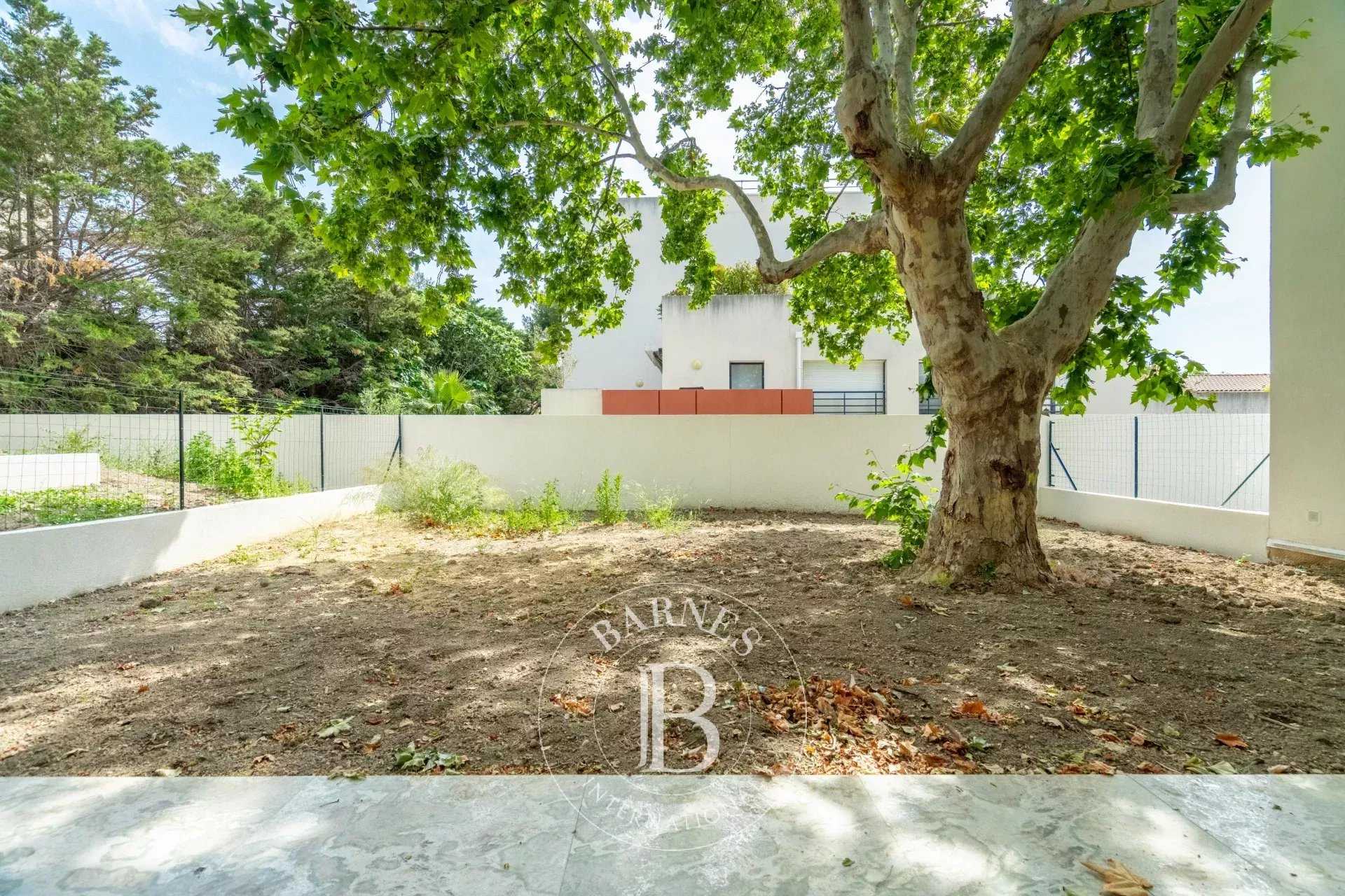 Marseille  - House 4 Bedrooms