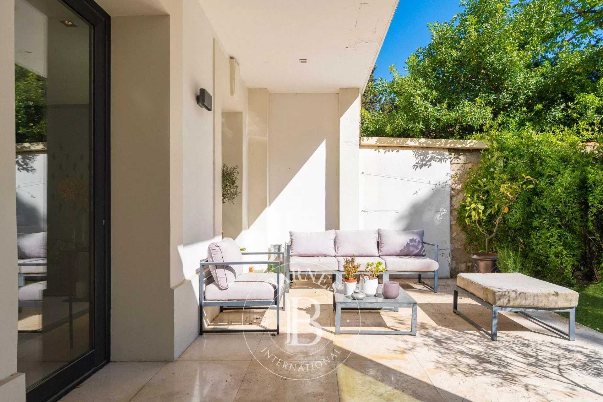 Marseille  - Apartment 5 Bedrooms