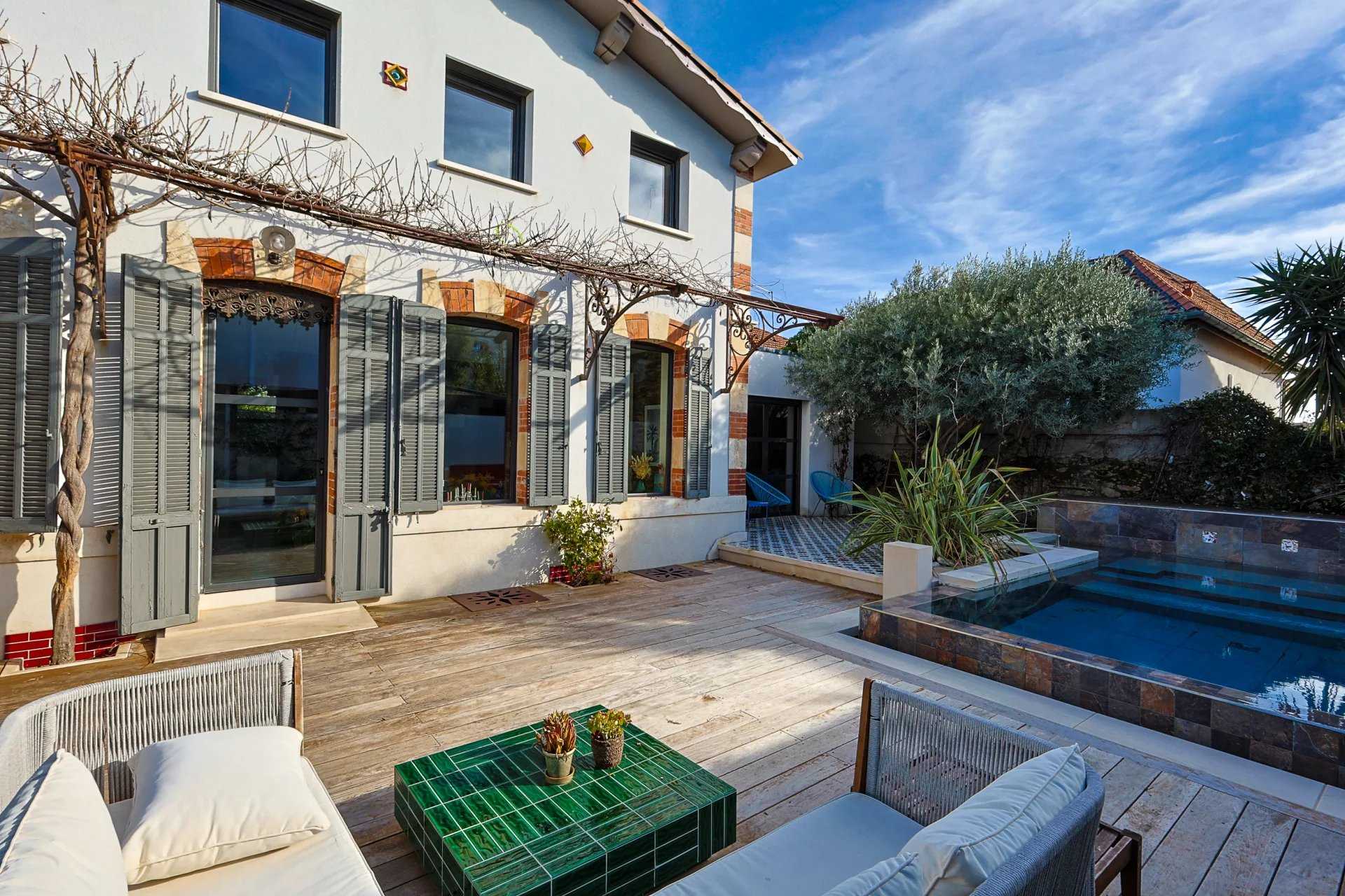 Marseille  - House 4 Bedrooms