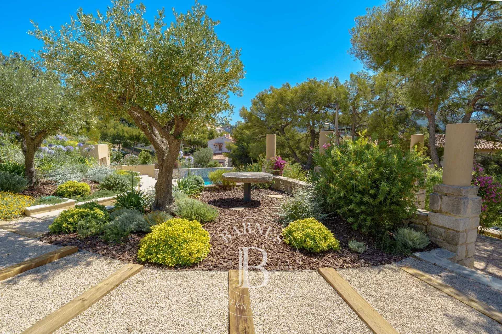 Cassis  - Apartment 3 Bedrooms
