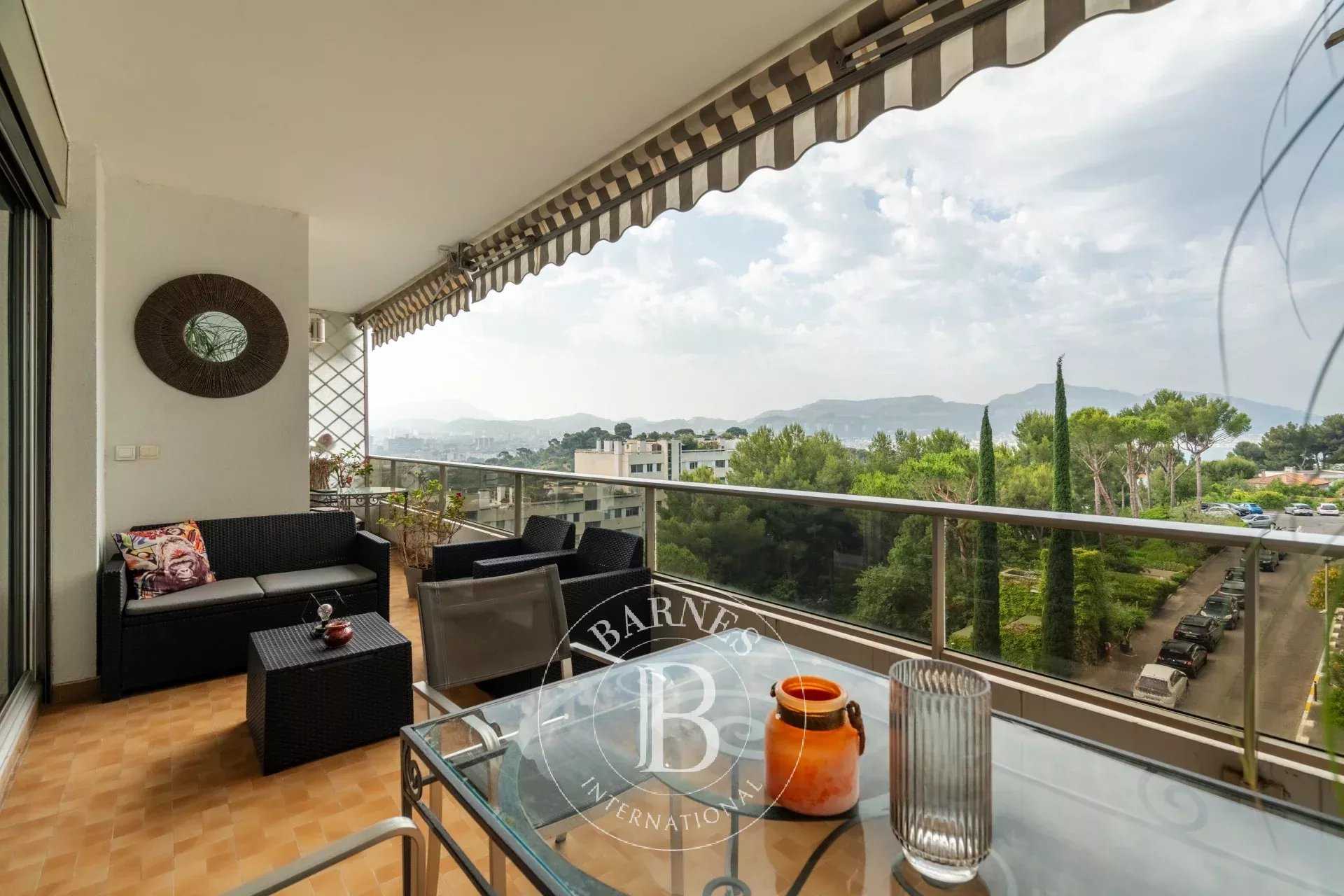 Marseille  - Appartement 3 Pièces 2 Chambres