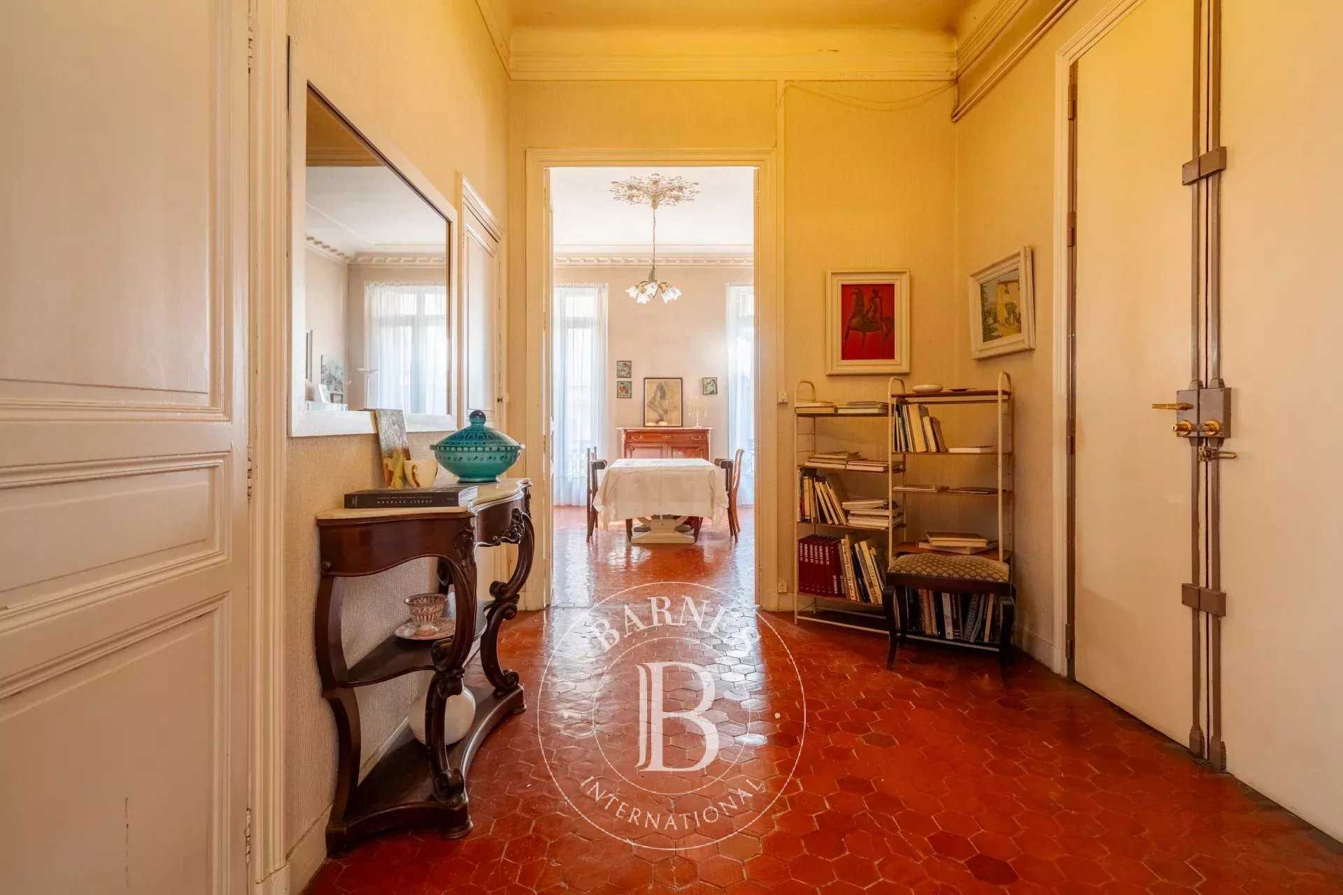 Marseille  - Appartement 7 Pièces 4 Chambres