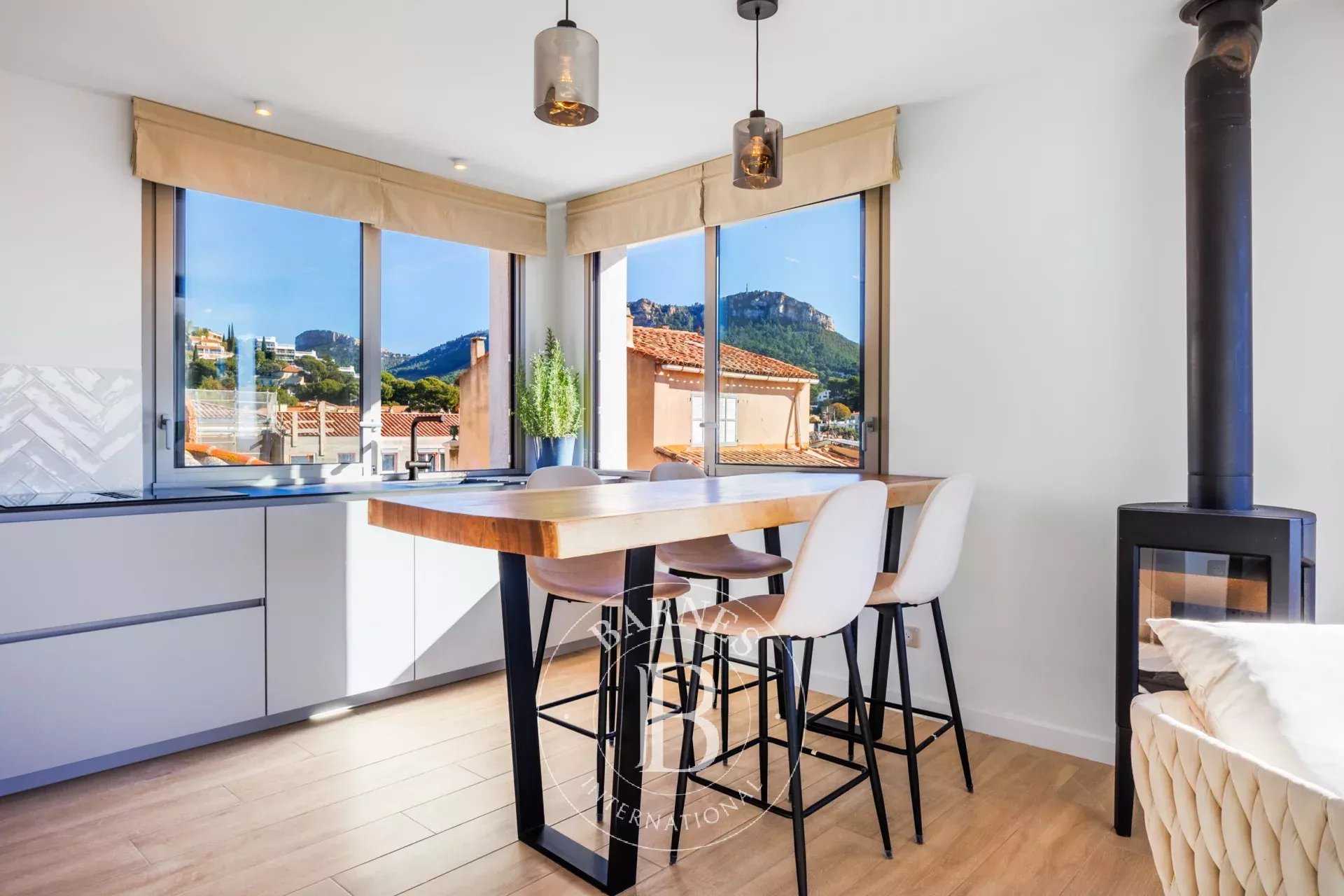 Cassis  - Apartment 4 Bedrooms
