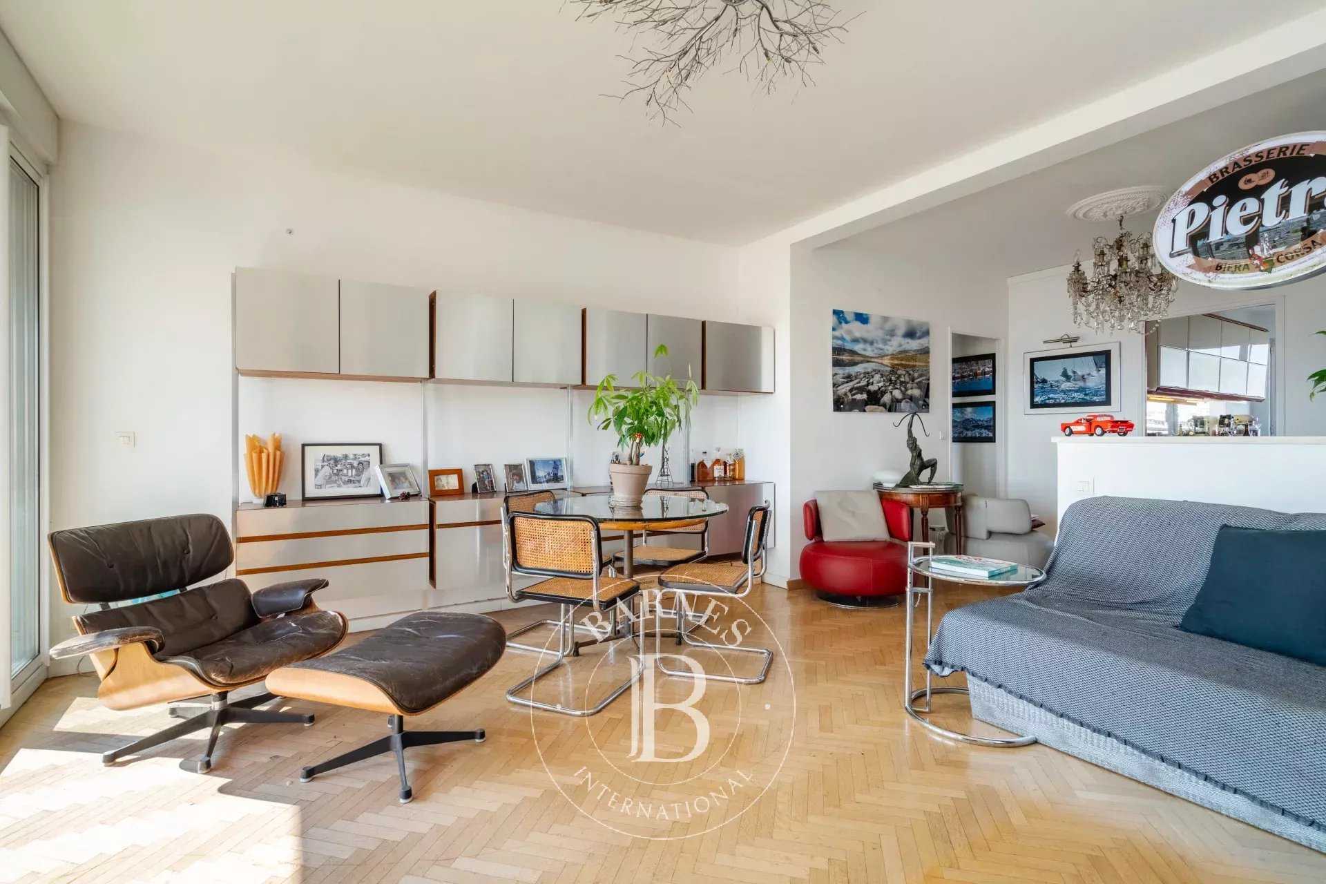 Marseille  - Appartement 3 Pièces 2 Chambres