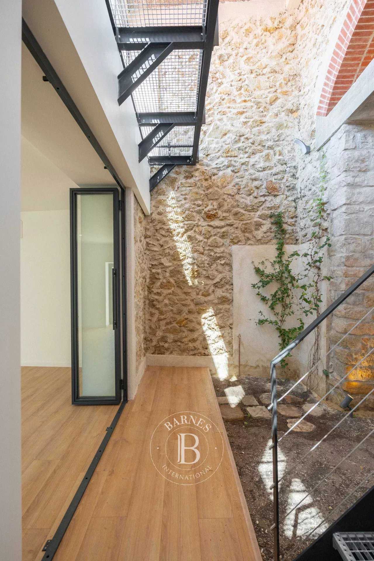 Marseille  - Villa 3 Bedrooms