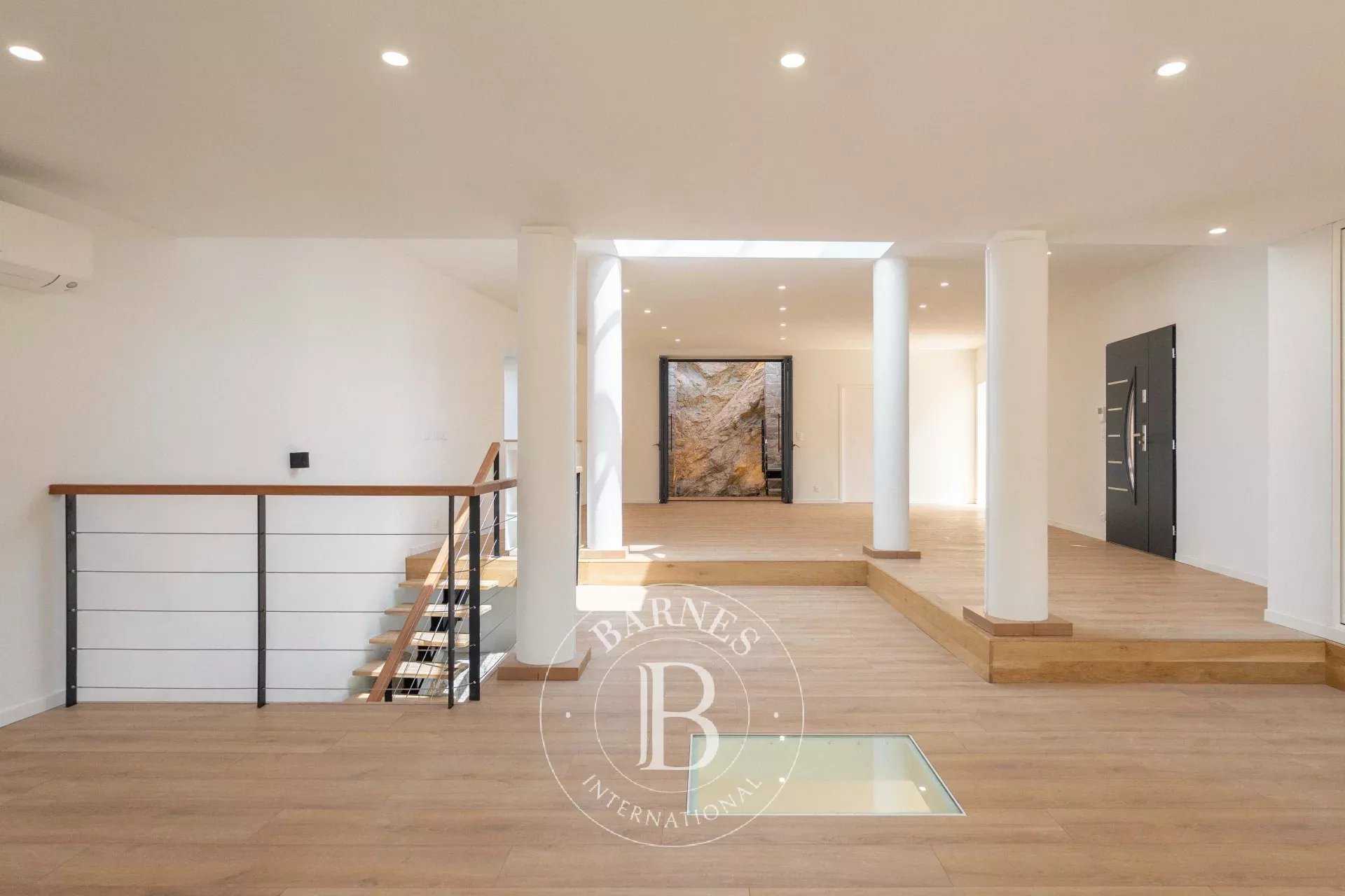 Marseille  - Villa 3 Bedrooms
