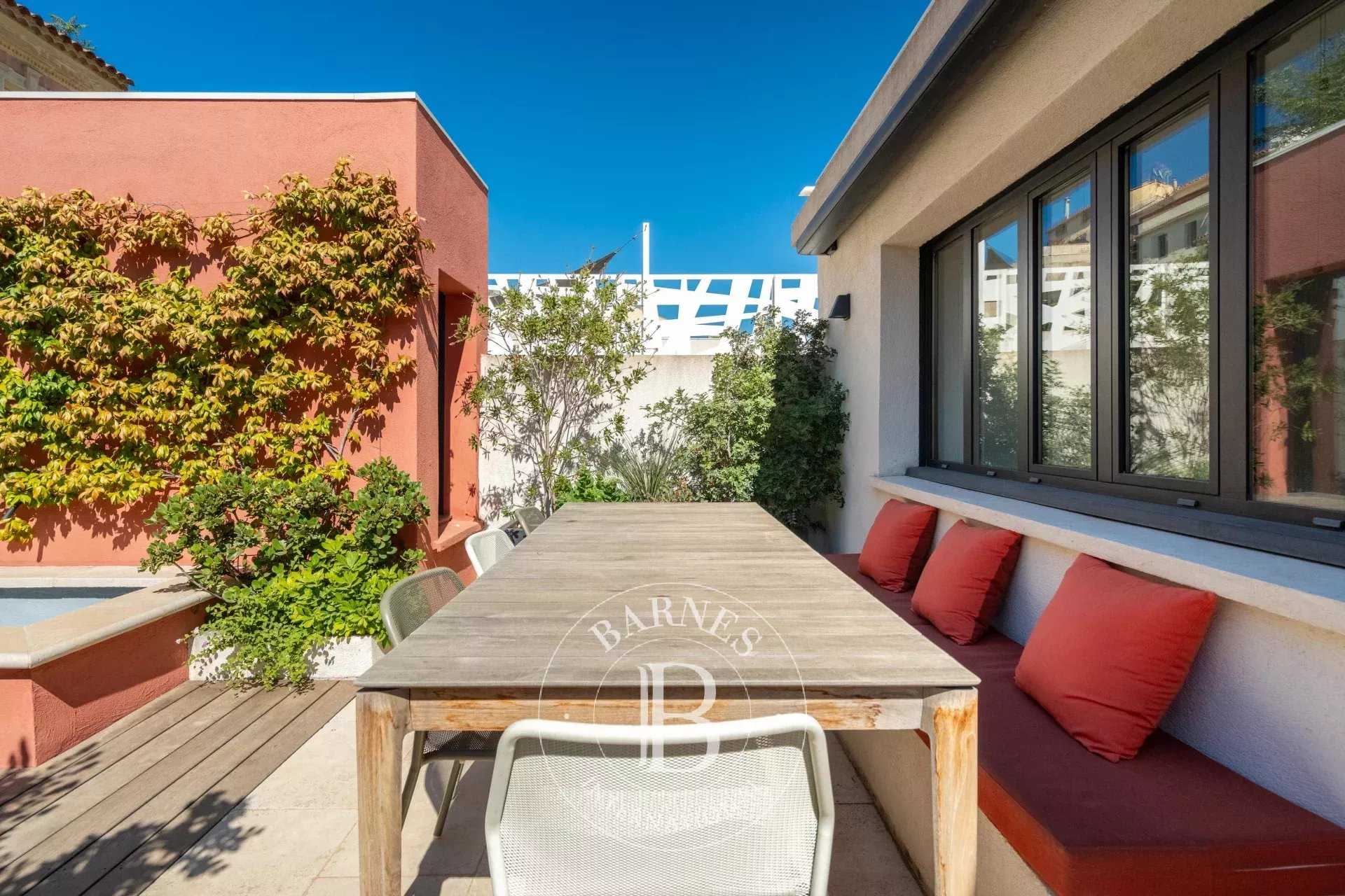 Marseille  - House 4 Bedrooms
