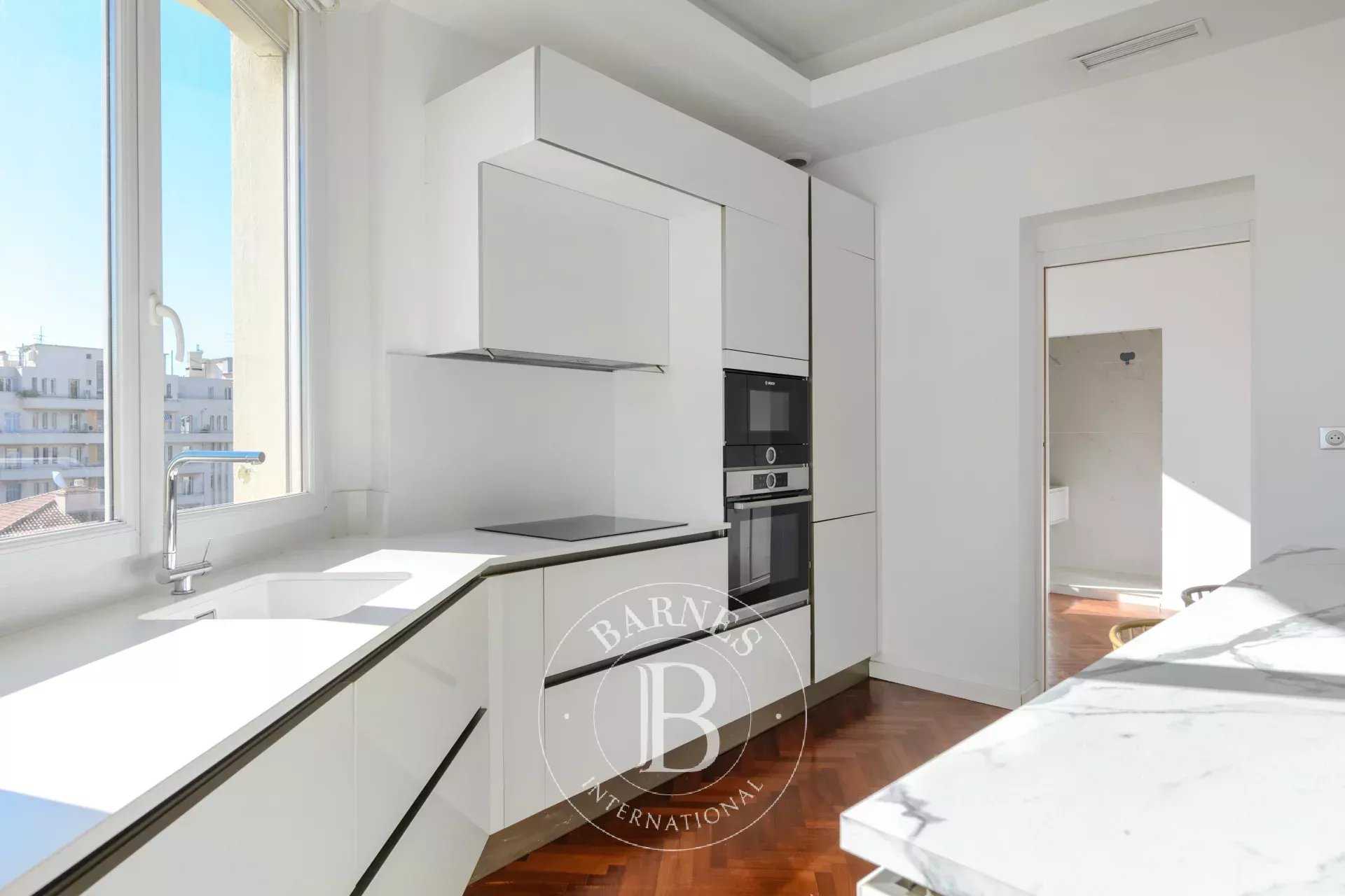 Marseille  - Appartement 3 Pièces 2 Chambres