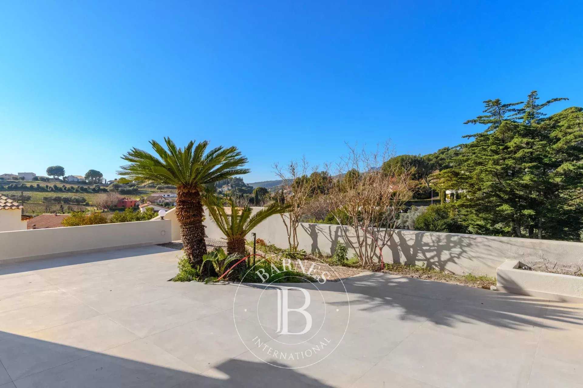 Cassis  - Villa 4 Bedrooms