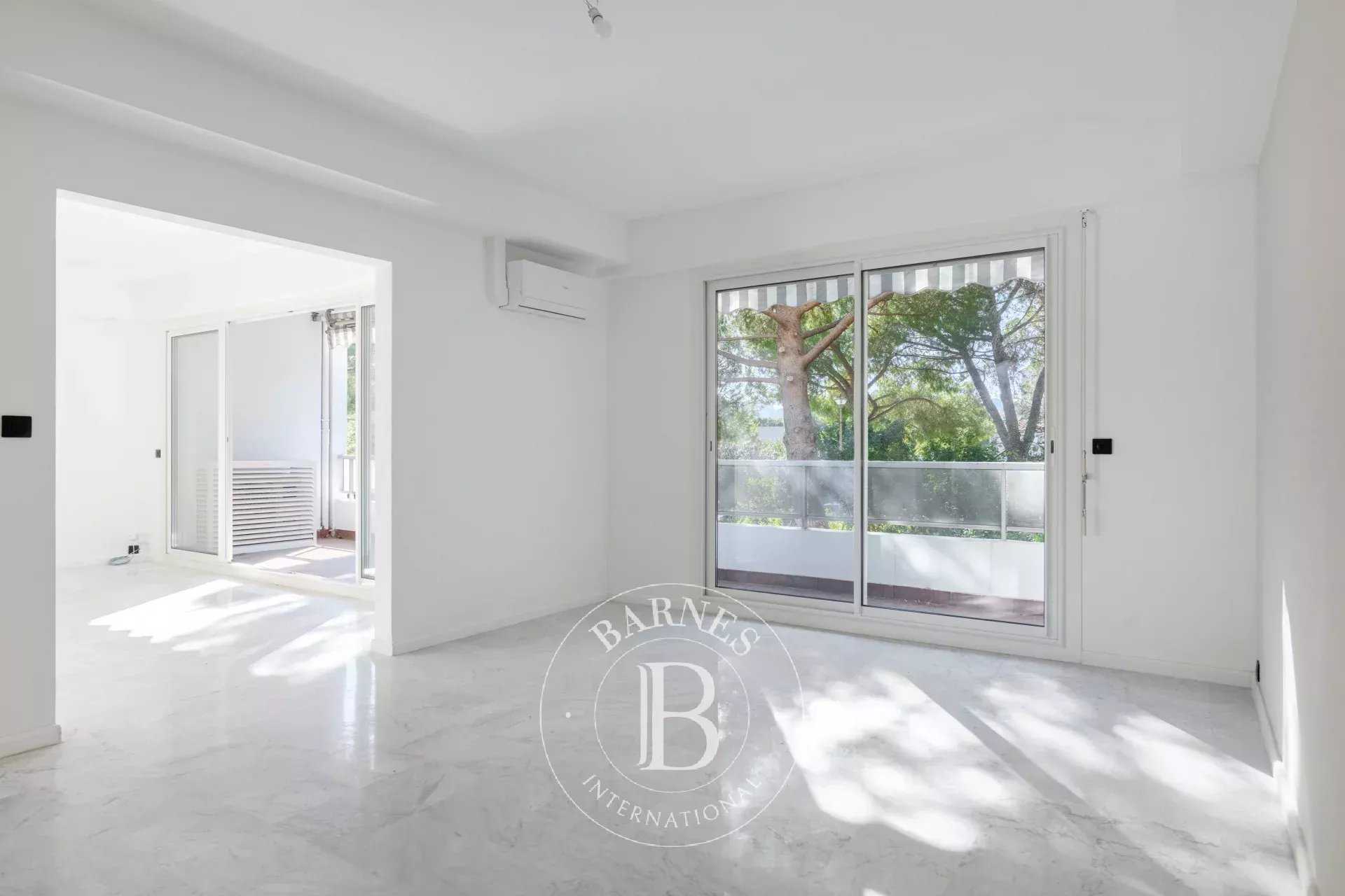 Marseille  - Apartment 3 Bedrooms