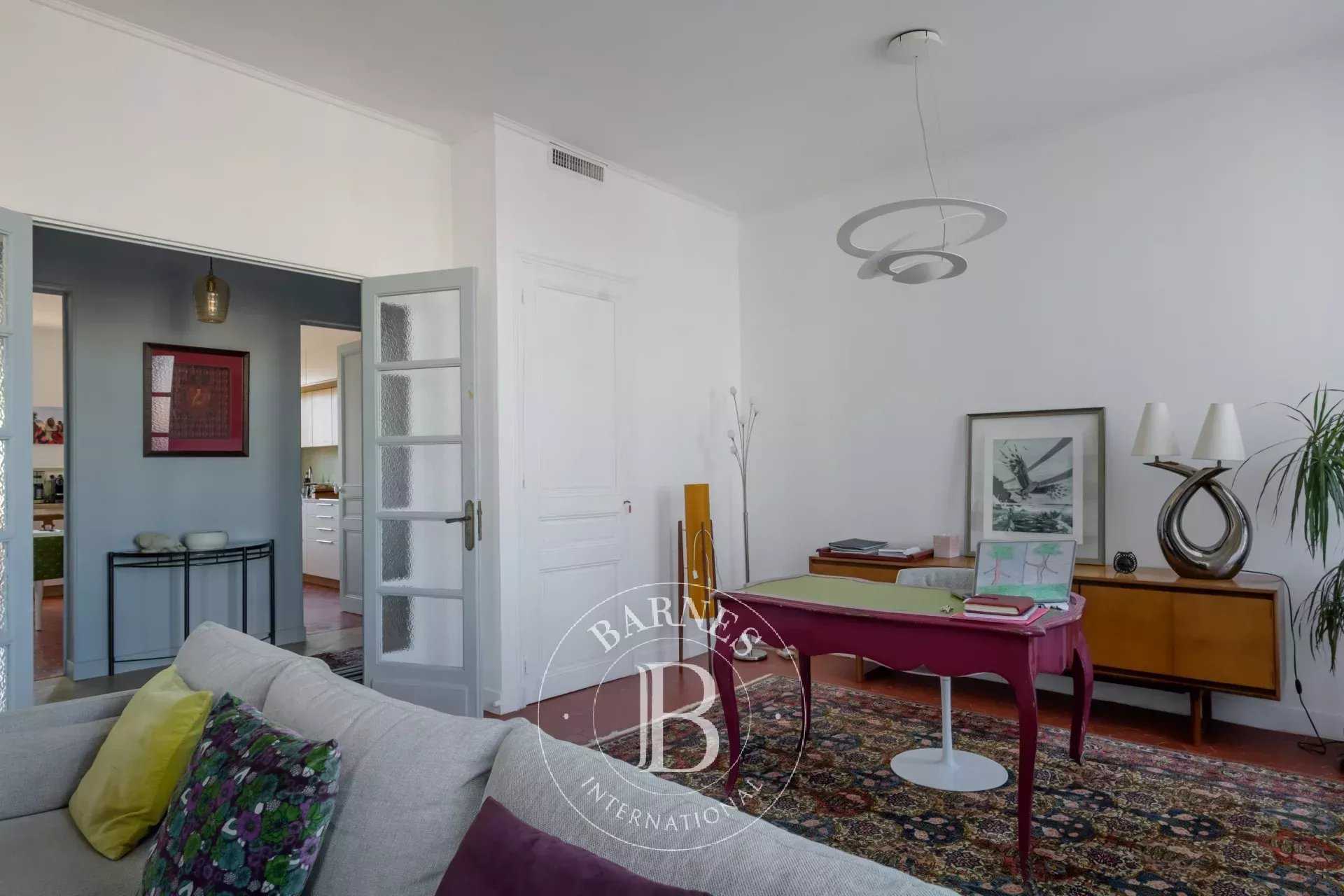 Marseille  - Apartment 3 Bedrooms