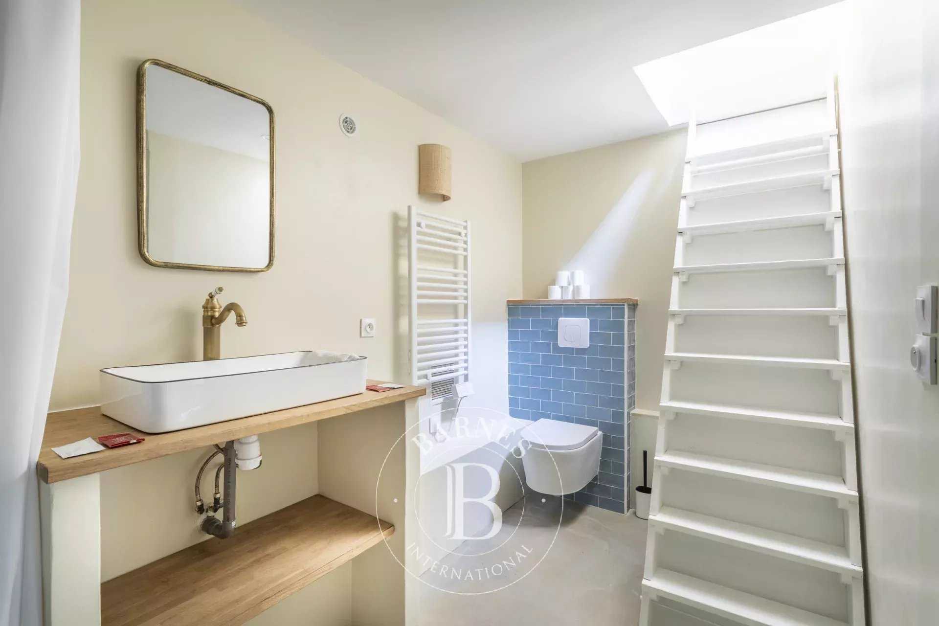 Marseille  - Maison 3 Pi&egrave;ces 2 Chambres