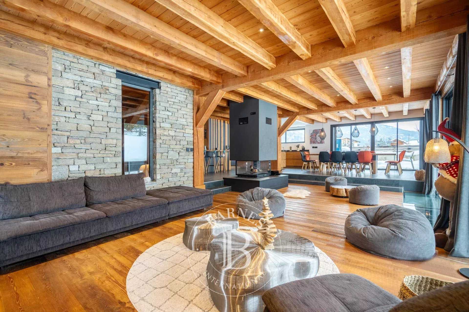 La Salle-les-Alpes  - Chalet 12 Pi&egrave;ces 8 Chambres