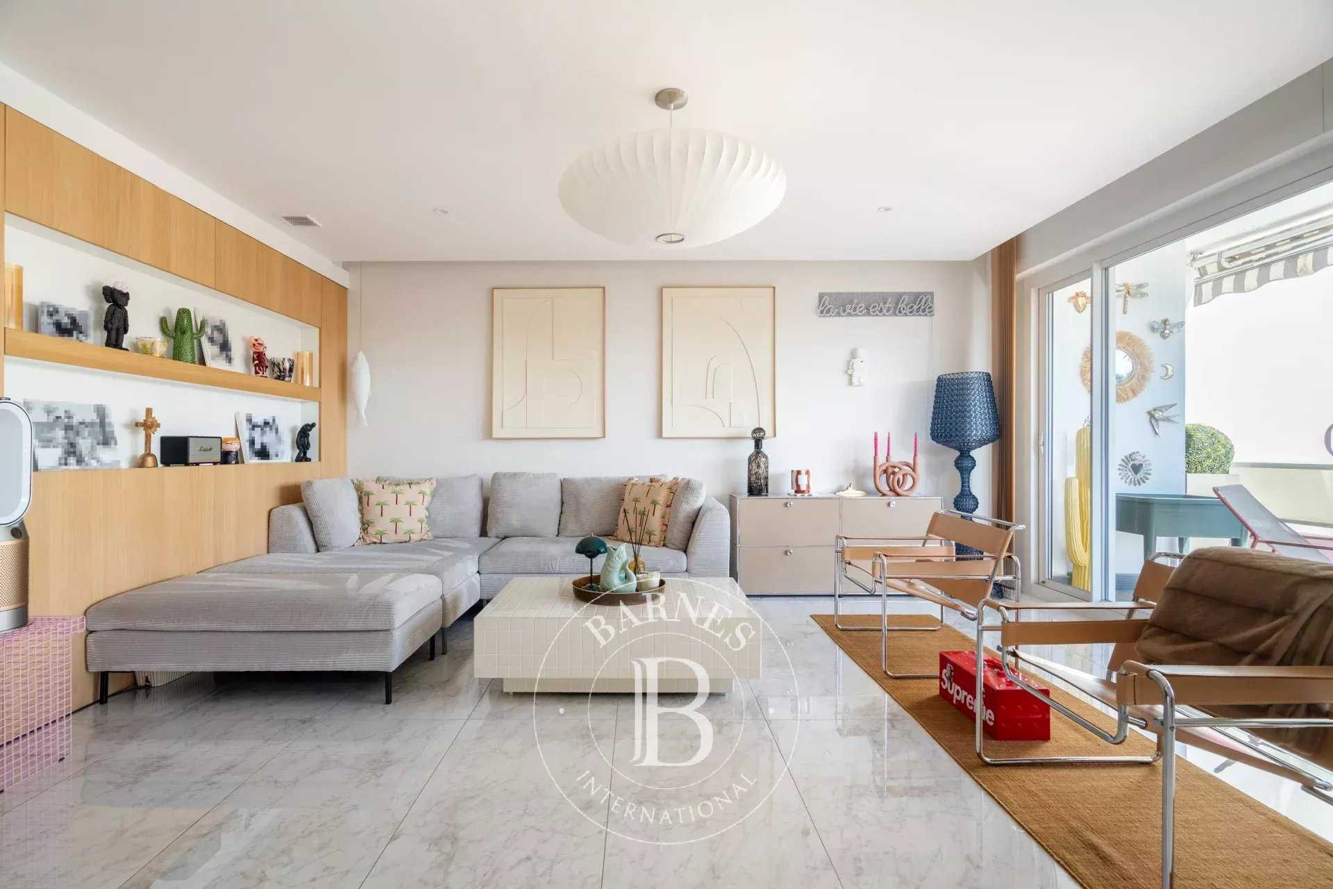 Marseille  - Appartement 4 Pi&egrave;ces 3 Chambres