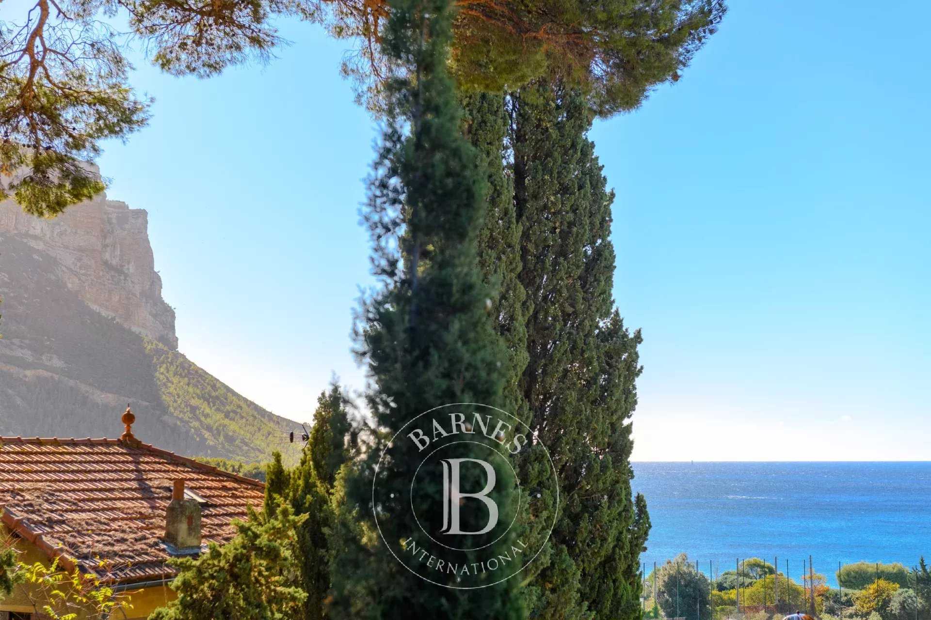 Cassis  - Villa 5 Bedrooms