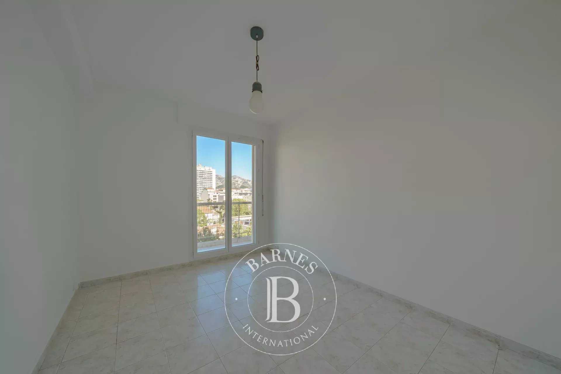Marseille  - Appartement 4 Pièces 3 Chambres