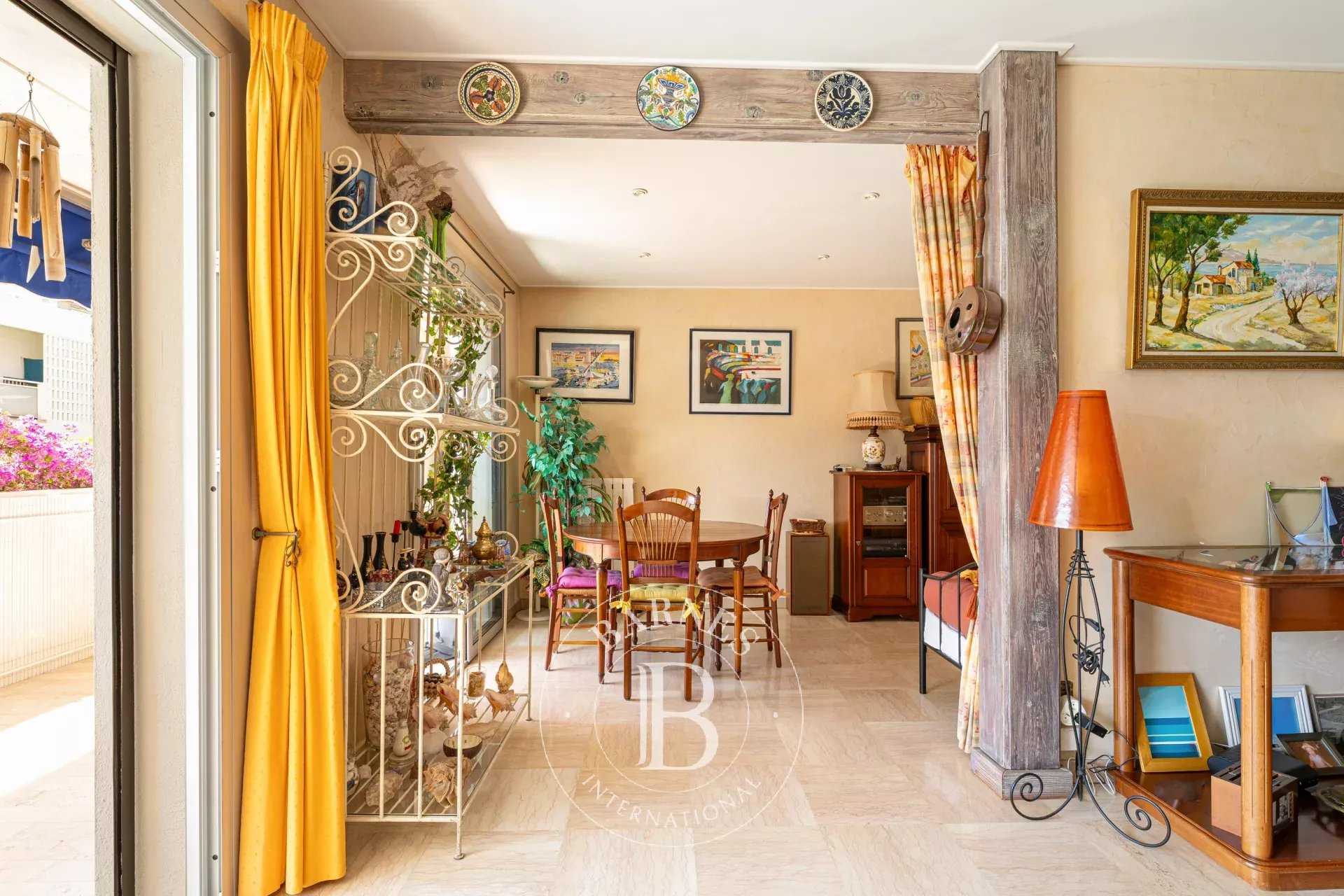 Cassis  - Apartment 3 Bedrooms