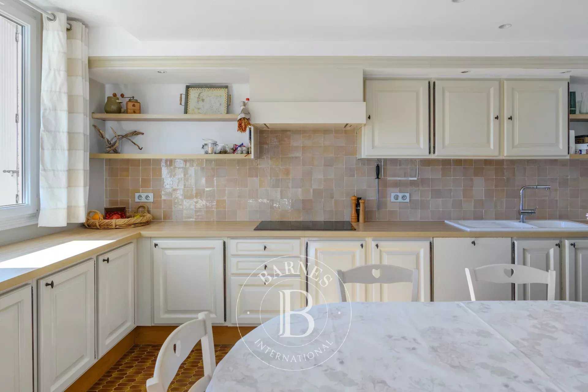 Cassis  - Apartment 3 Bedrooms