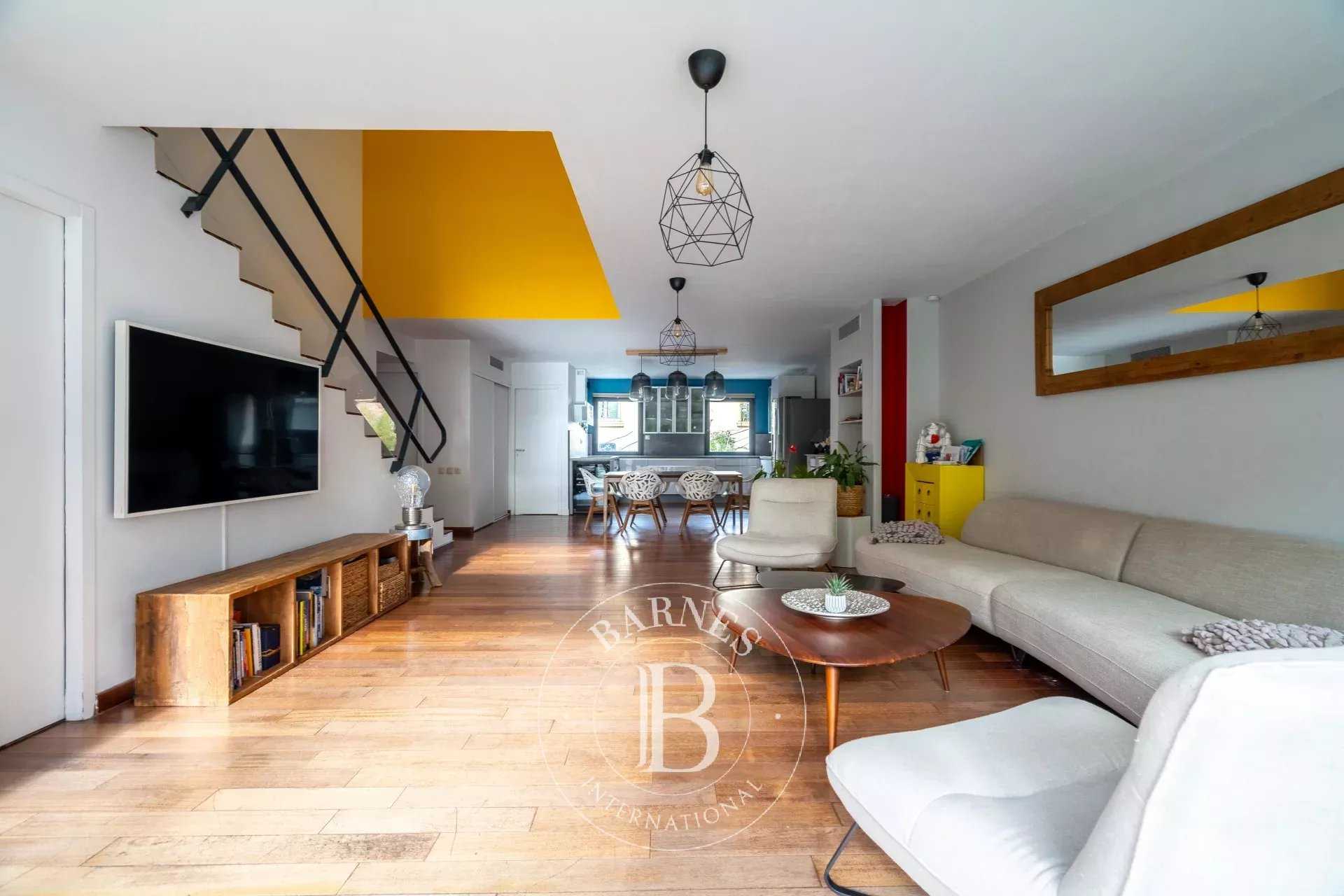 Marseille  - Appartement 5 Pièces 4 Chambres