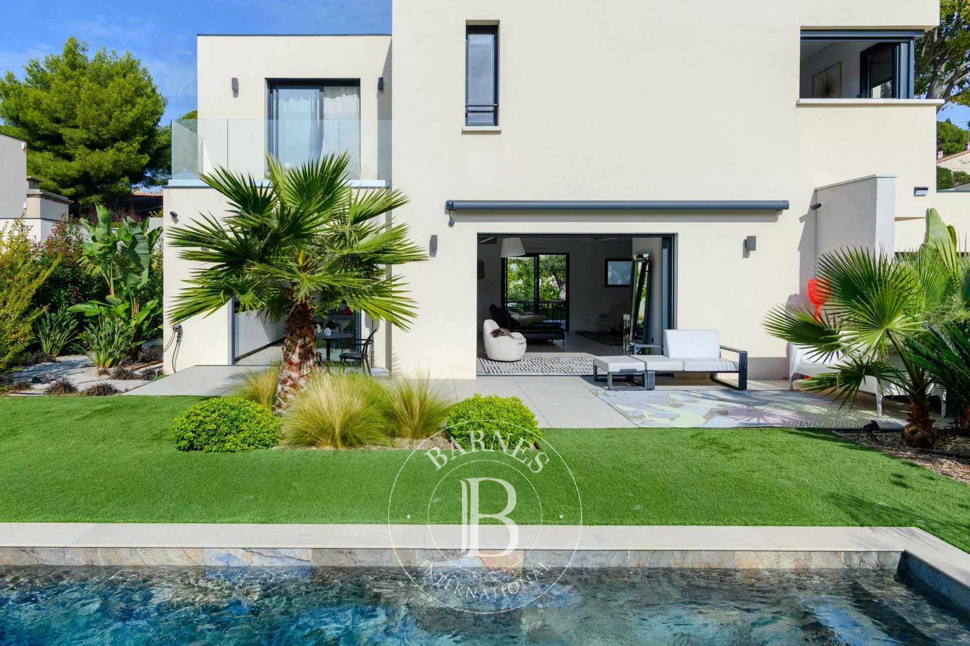 Marseille  - House 3 Bedrooms