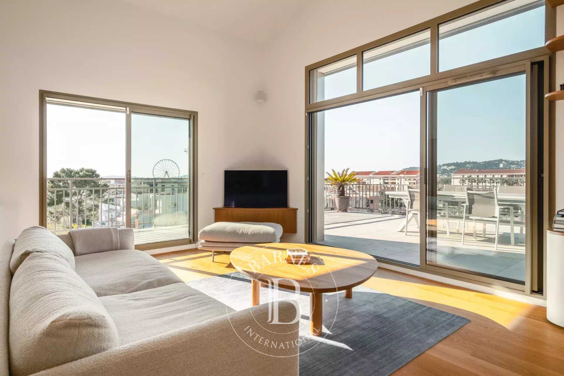 Marseille  - Appartement 4 Pi&egrave;ces 3 Chambres